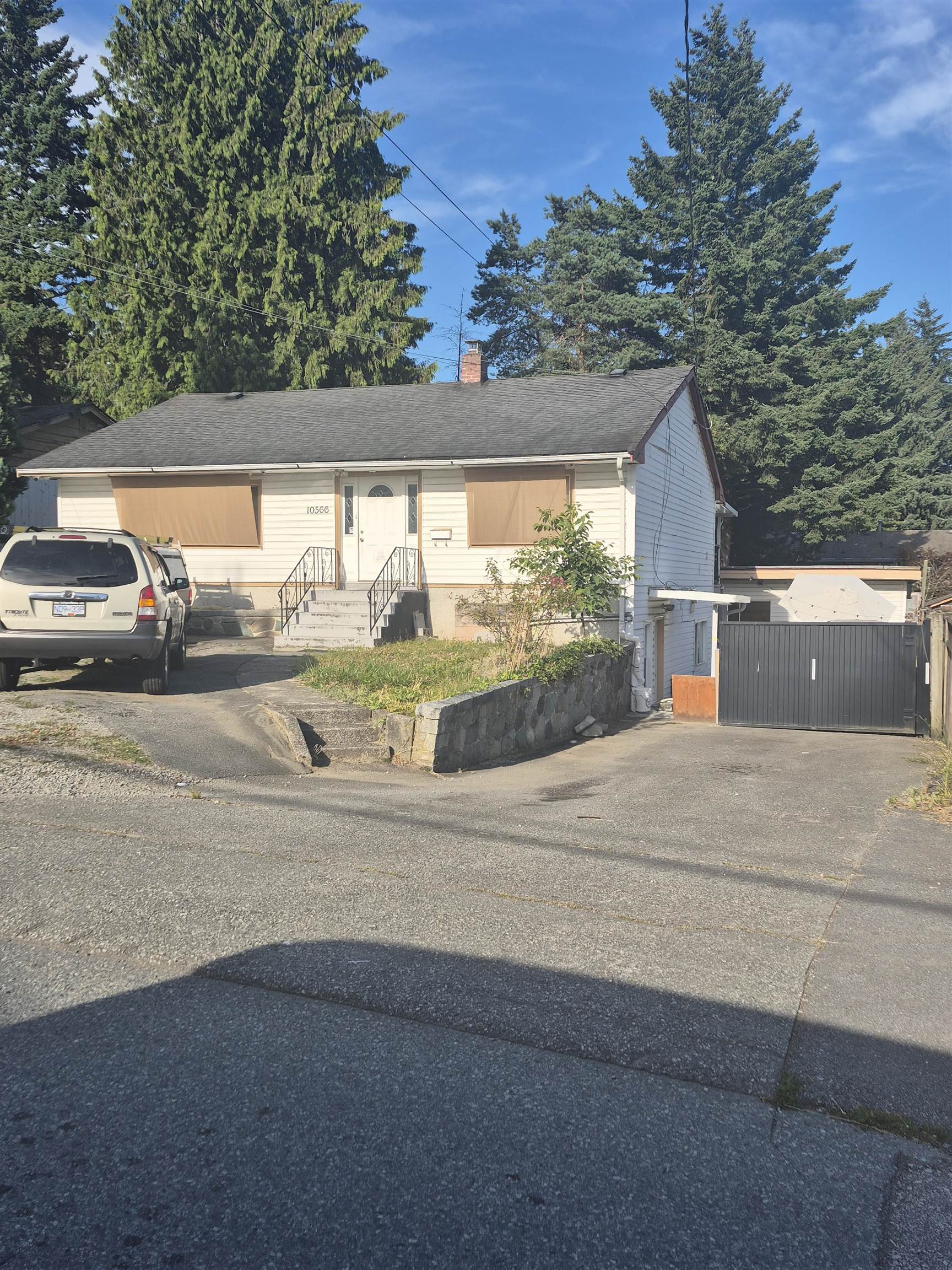 138th Street, Surrey, BC V3T 4K5
