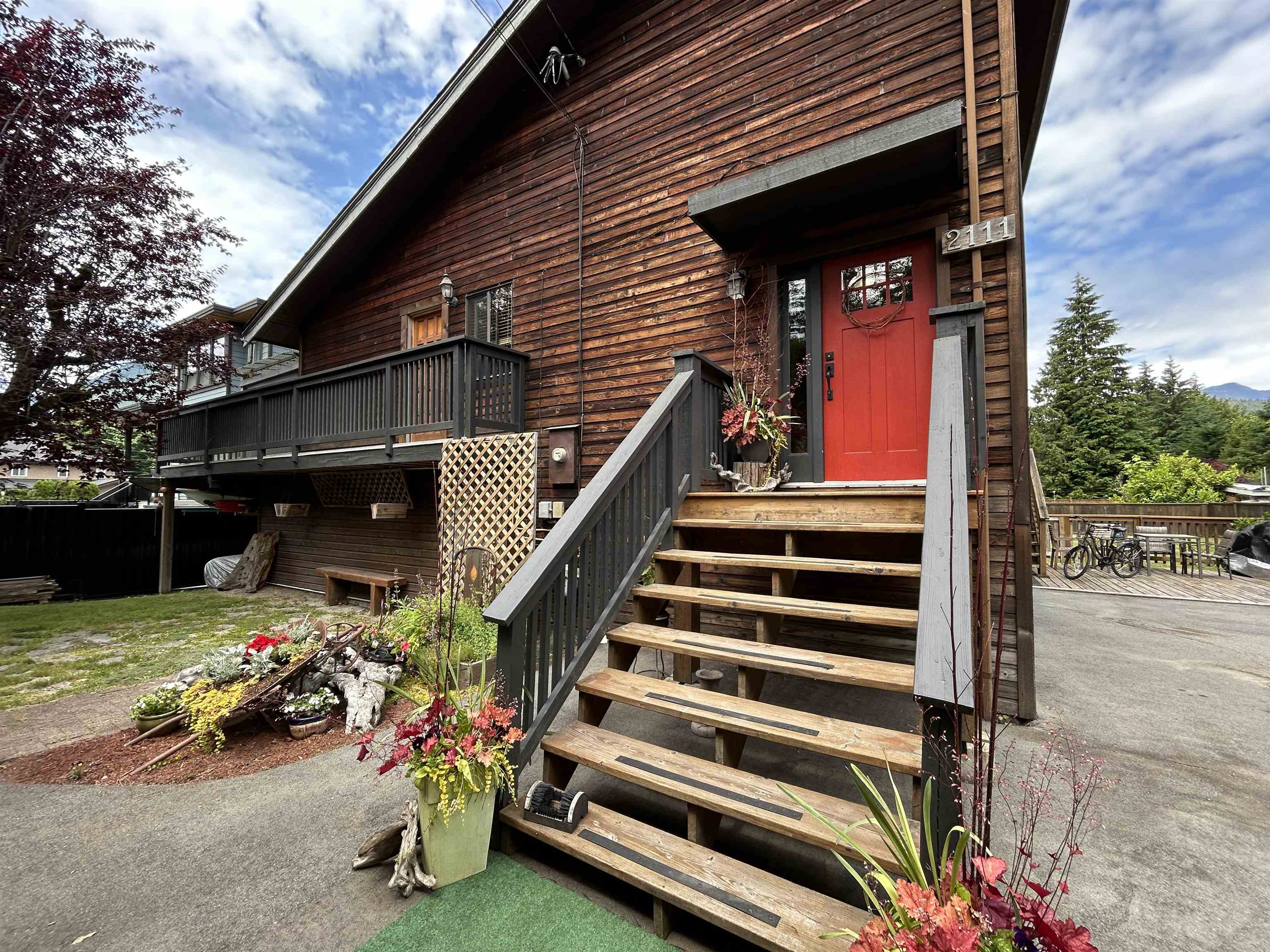 2111 Mamquam Road, Squamish, BC V0N 1T0