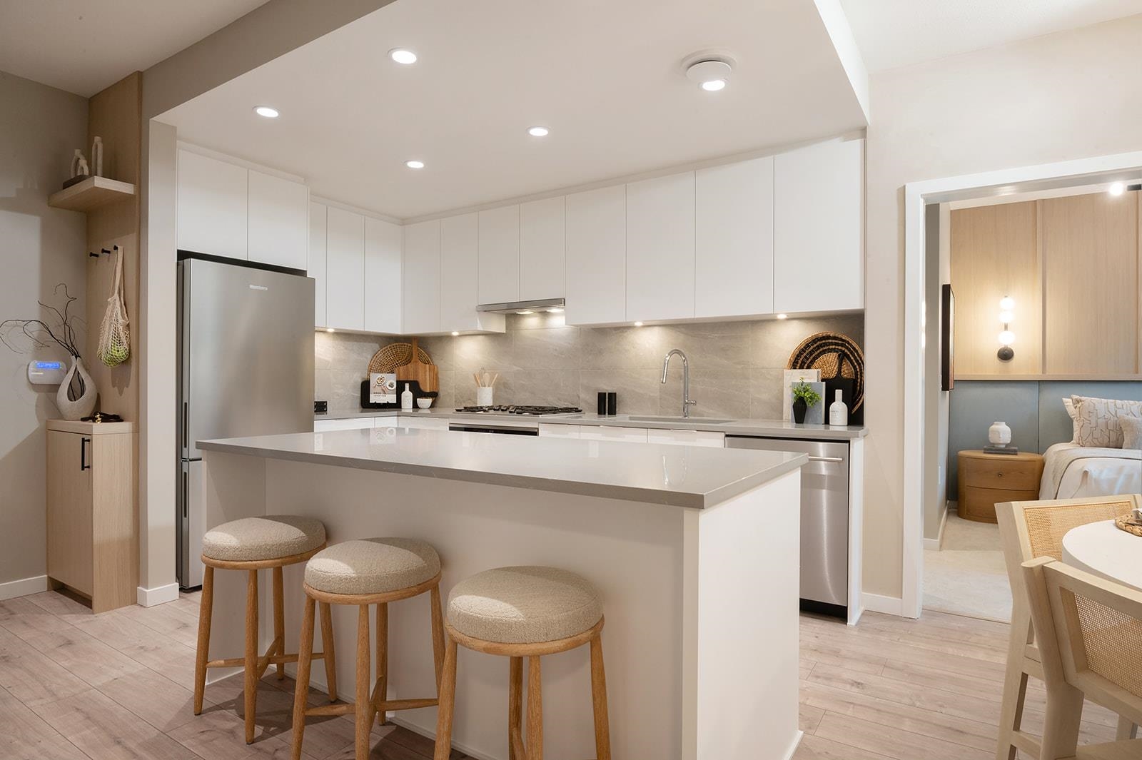 625 Cottonwood Ave #110, Coquitlam, BC V3J 0S6