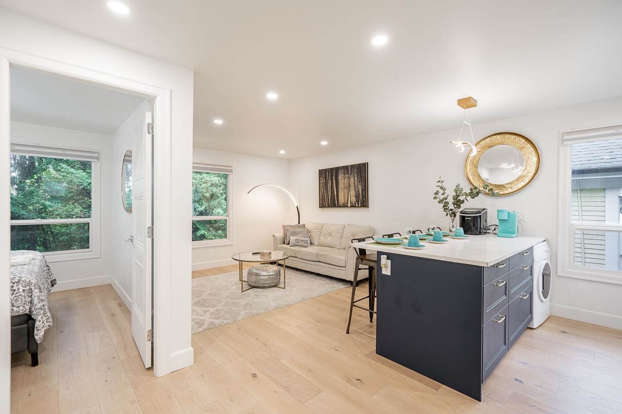 1620 Mclean Drive, Vancouver, BC V5L 3P3