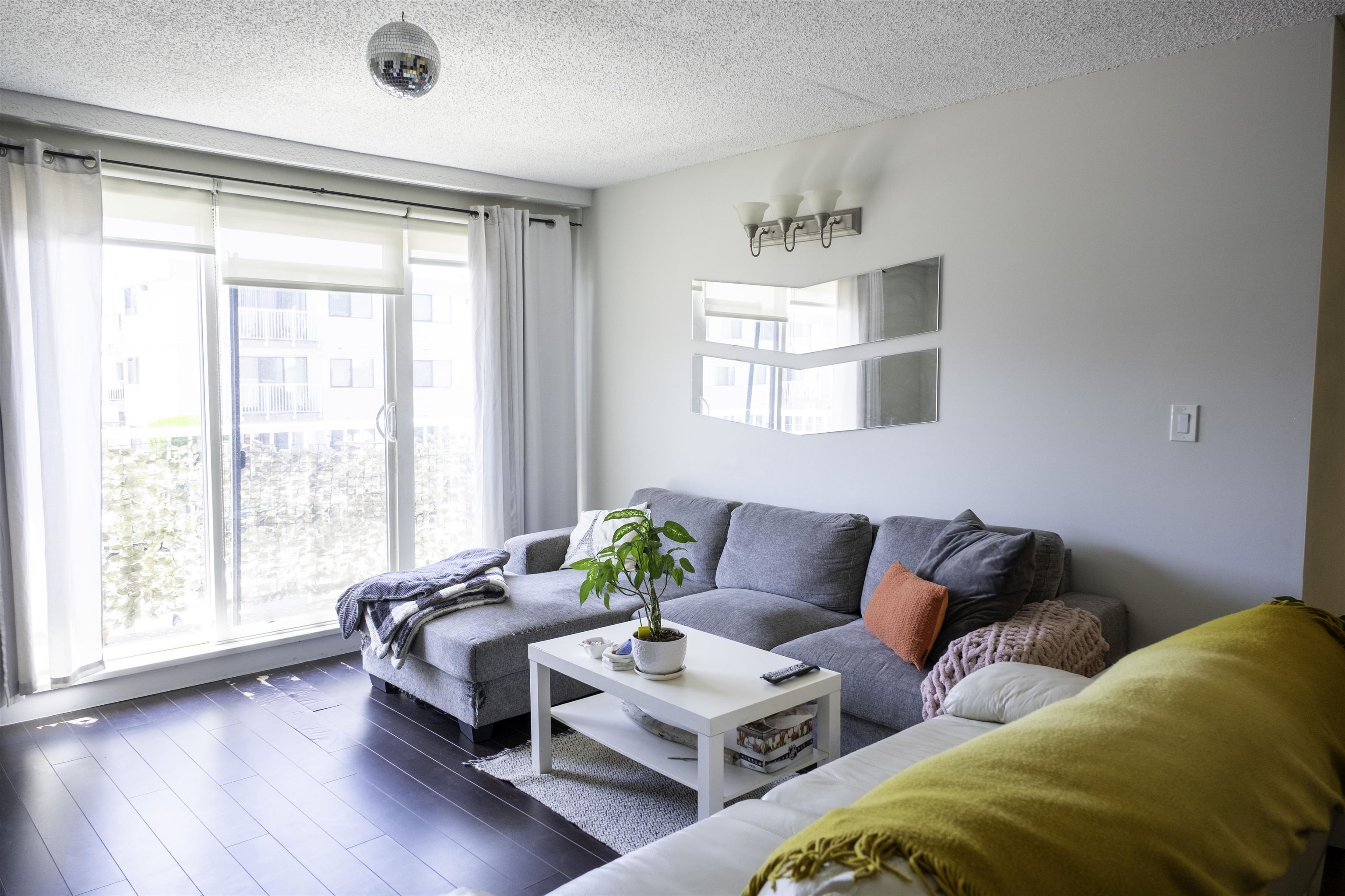7180 Lindsay Road #205, Richmond, BC V7C 3M6