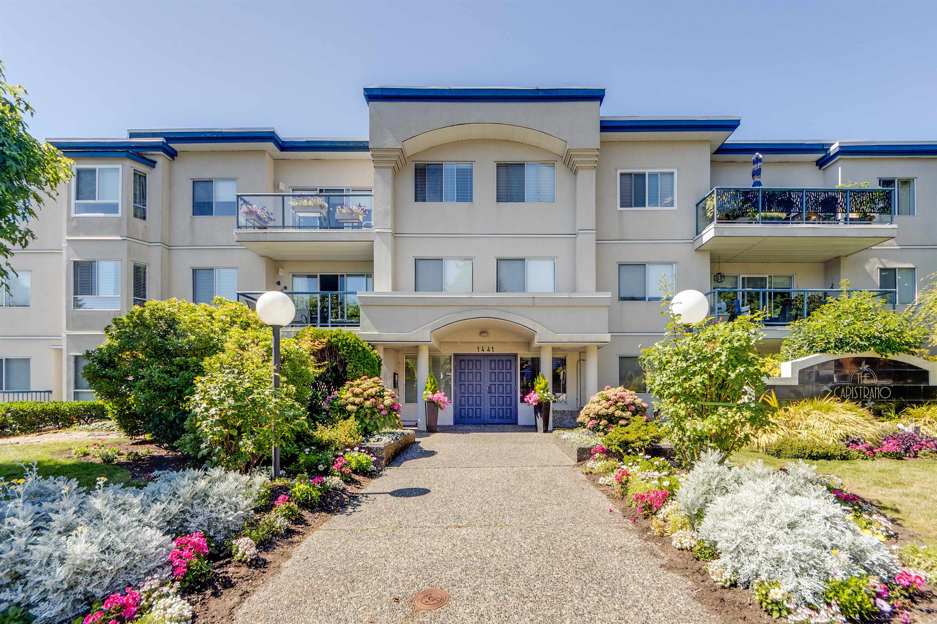 1441 Blackwood Street #302, White Rock, BC V4B 3V6