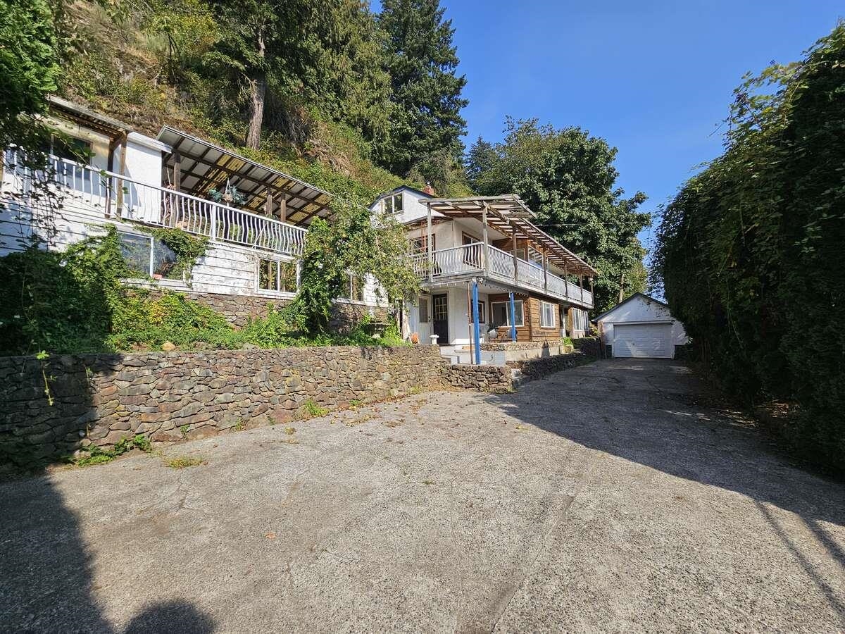 47145 Yale Road, Chilliwack, BC V2P 7M9