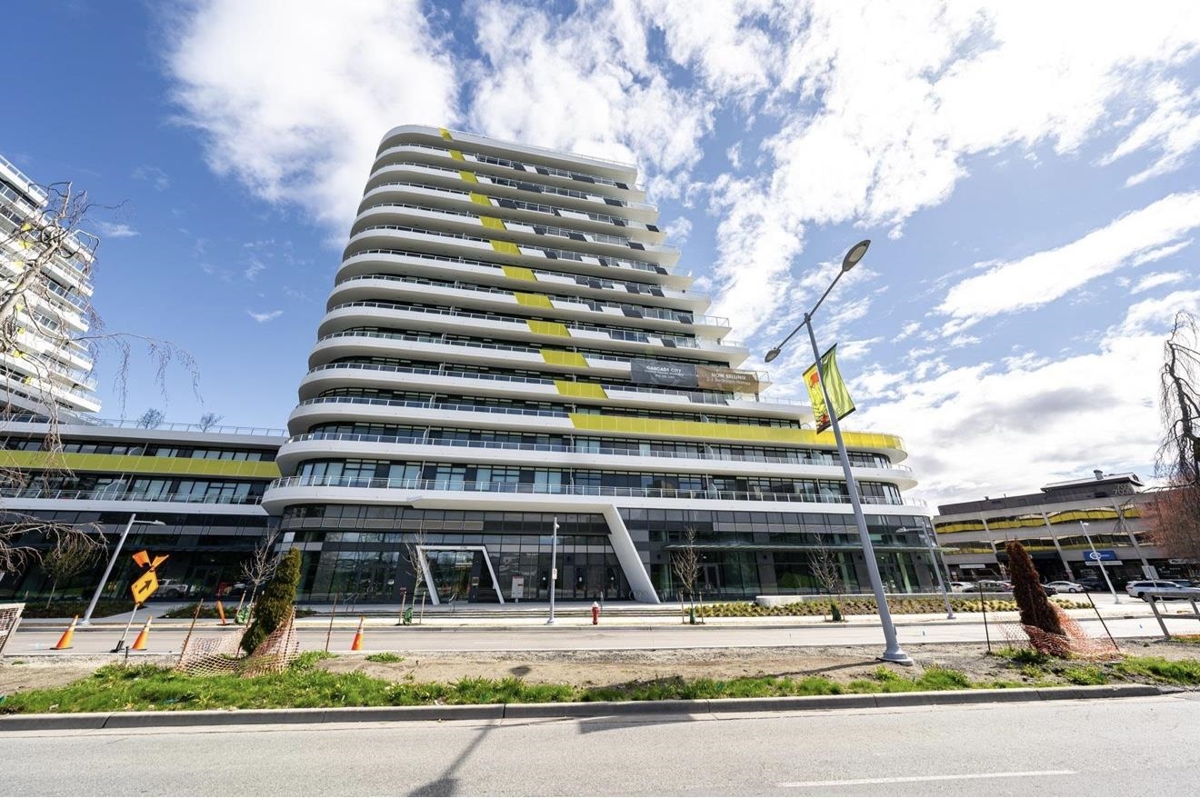 5788 Gilbert Rd #611, Richmond, BC V7C 0G1
