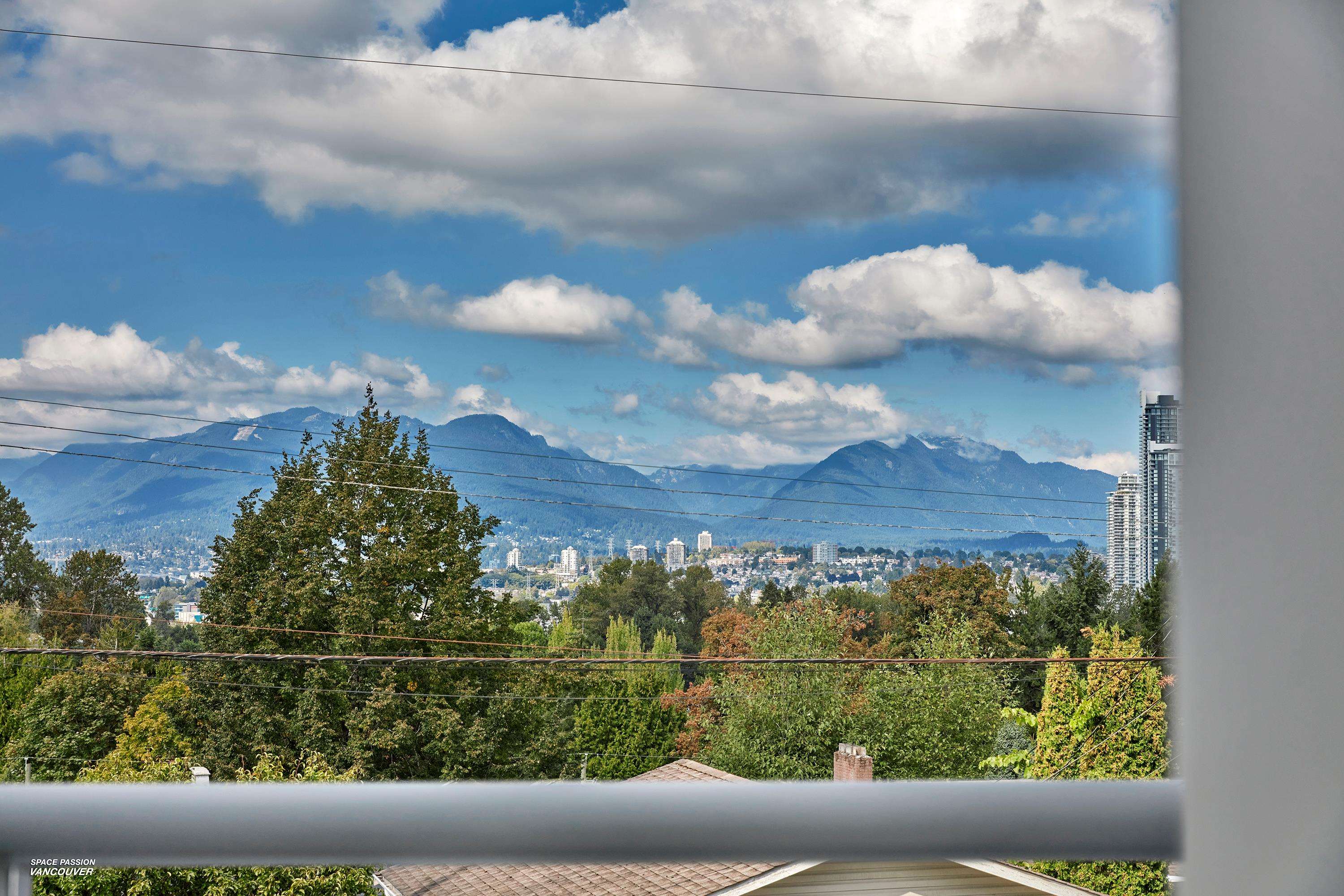 3937 Elmwood Street, Burnaby, BC V5G 1R9