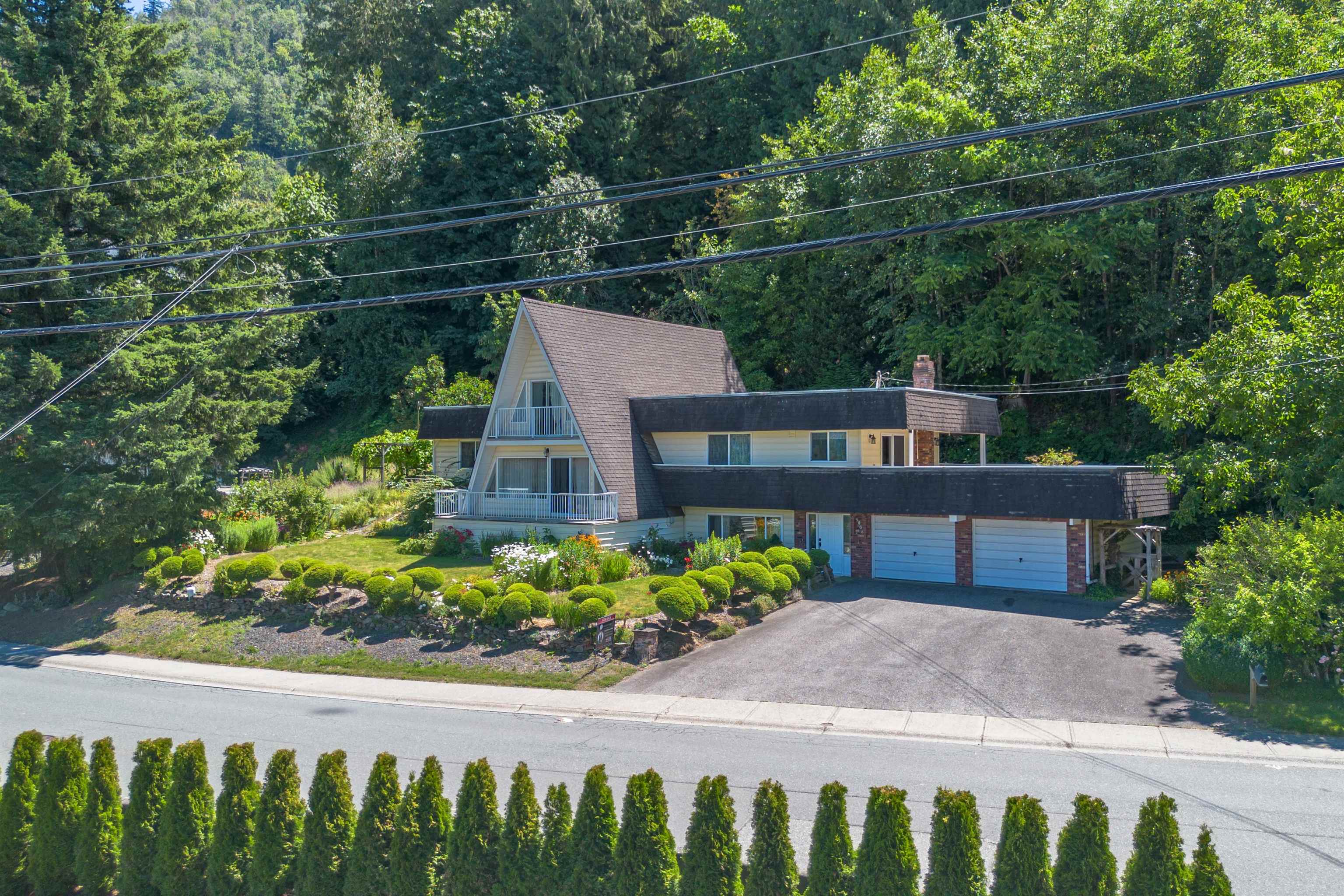 5806 Jinkerson Road, Chilliwack, BC V2R 0C8