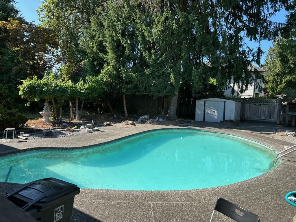 19435 Park Road, Pitt Meadows, BC V3Y 1C8