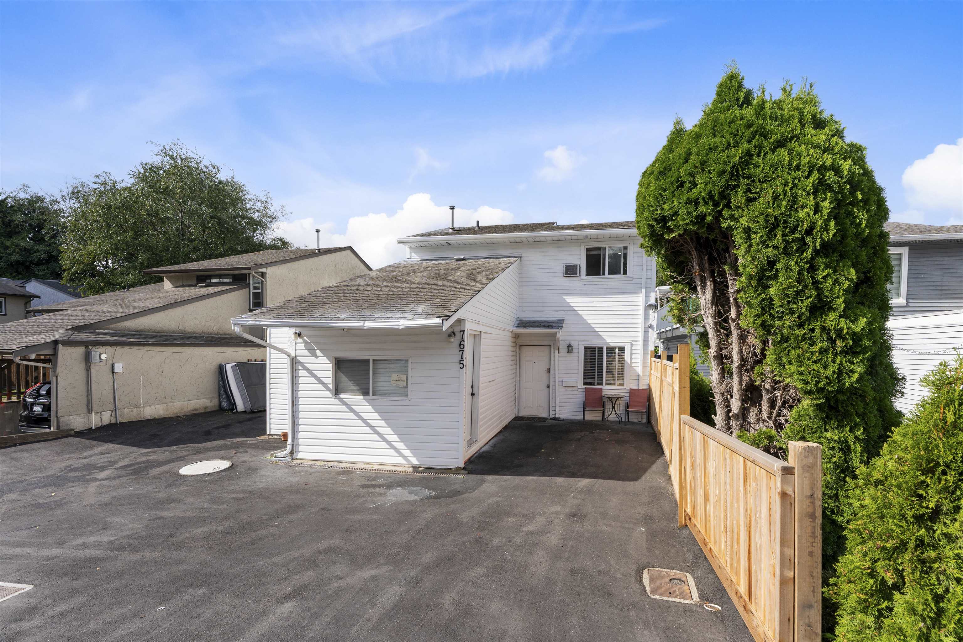 125 Street, Surrey, BC V3W 7W2