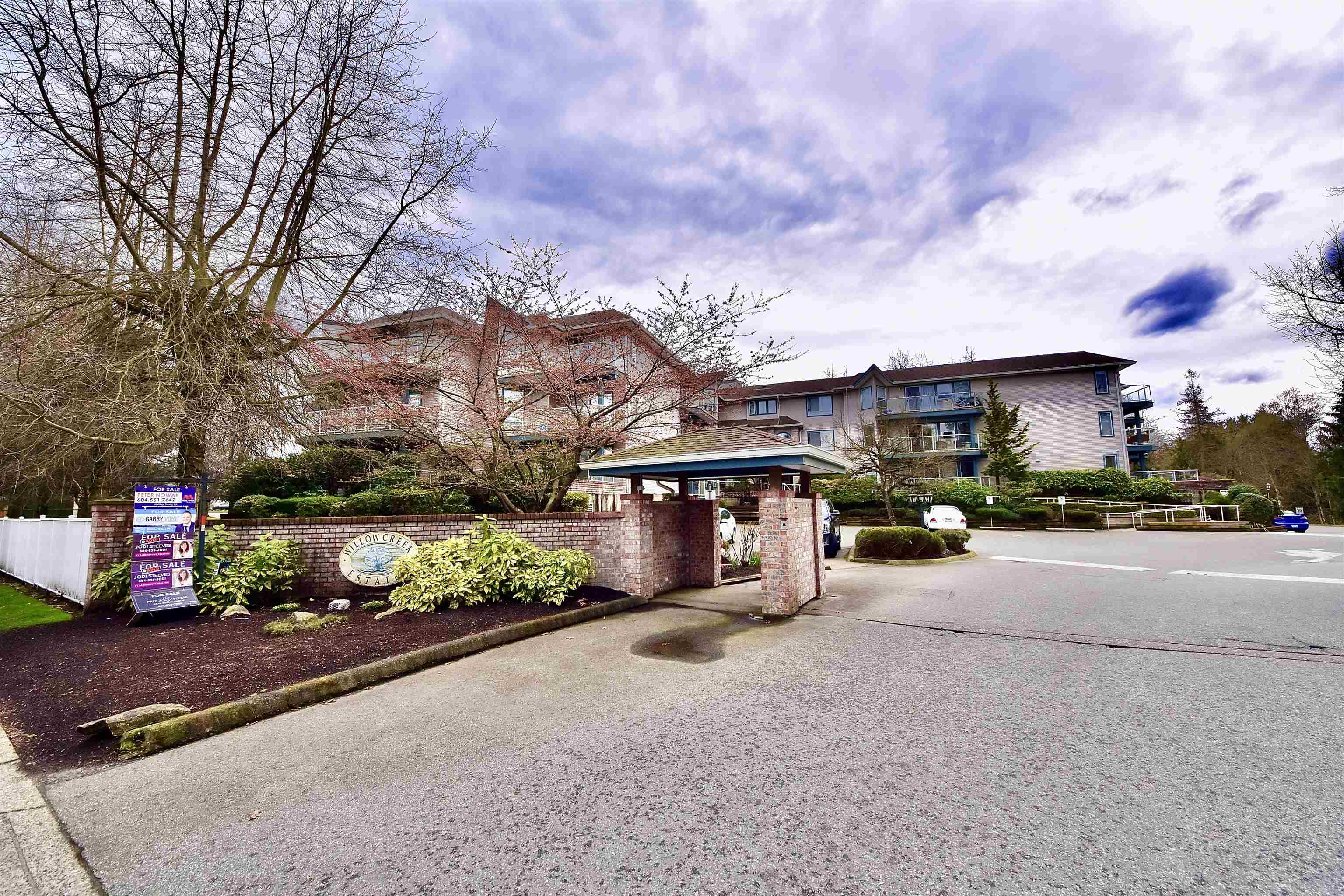27358 32 Avenue #205, Langley, BC V4W 3M5