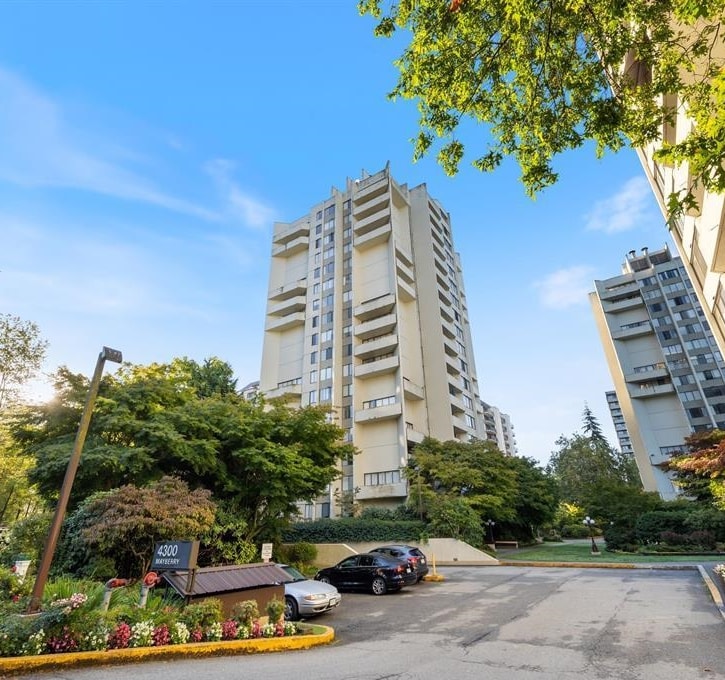 4300 Mayberry Street #1508, Burnaby, BC V5H 4A4