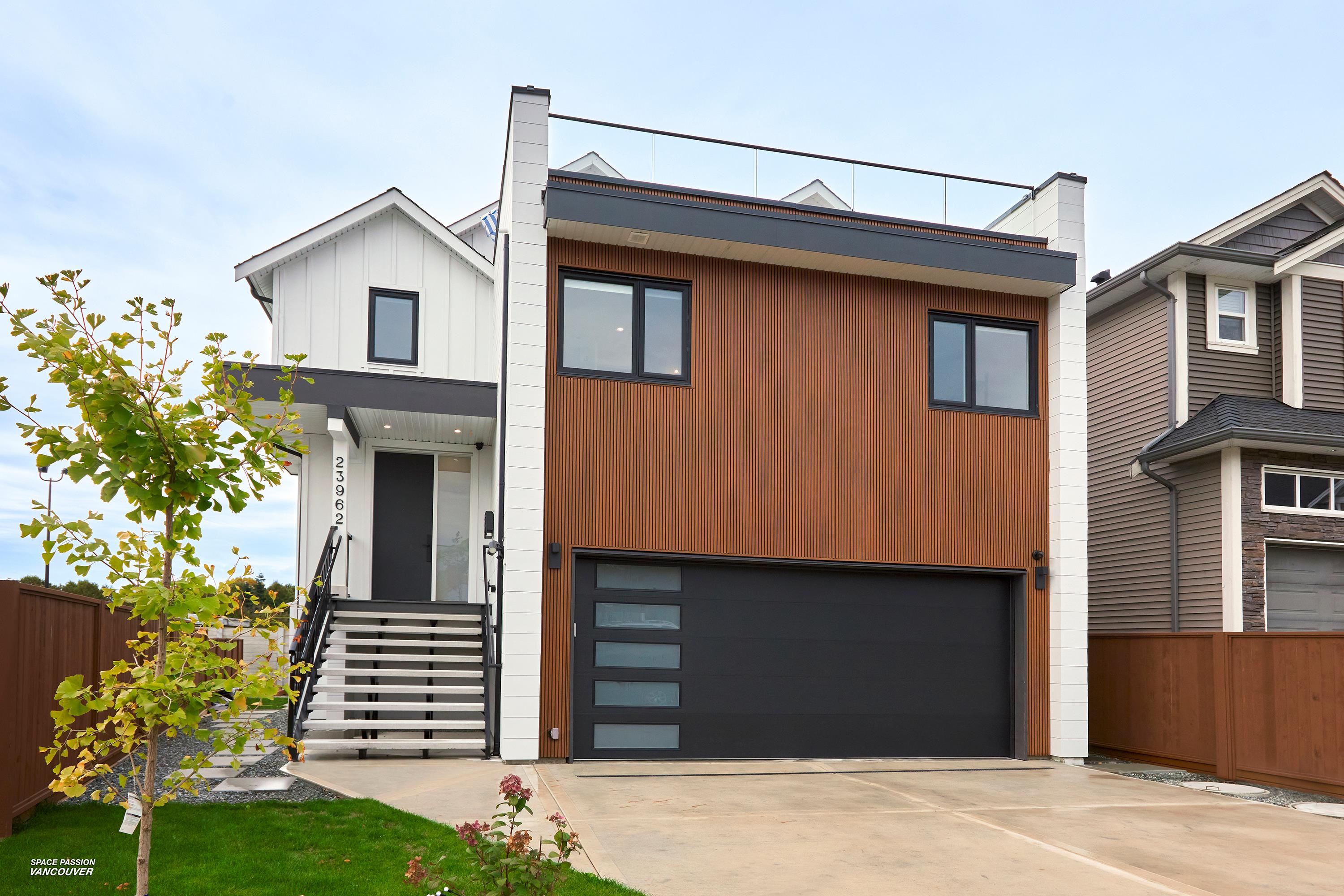 120b Avenue, Maple Ridge, BC V4R 2T7