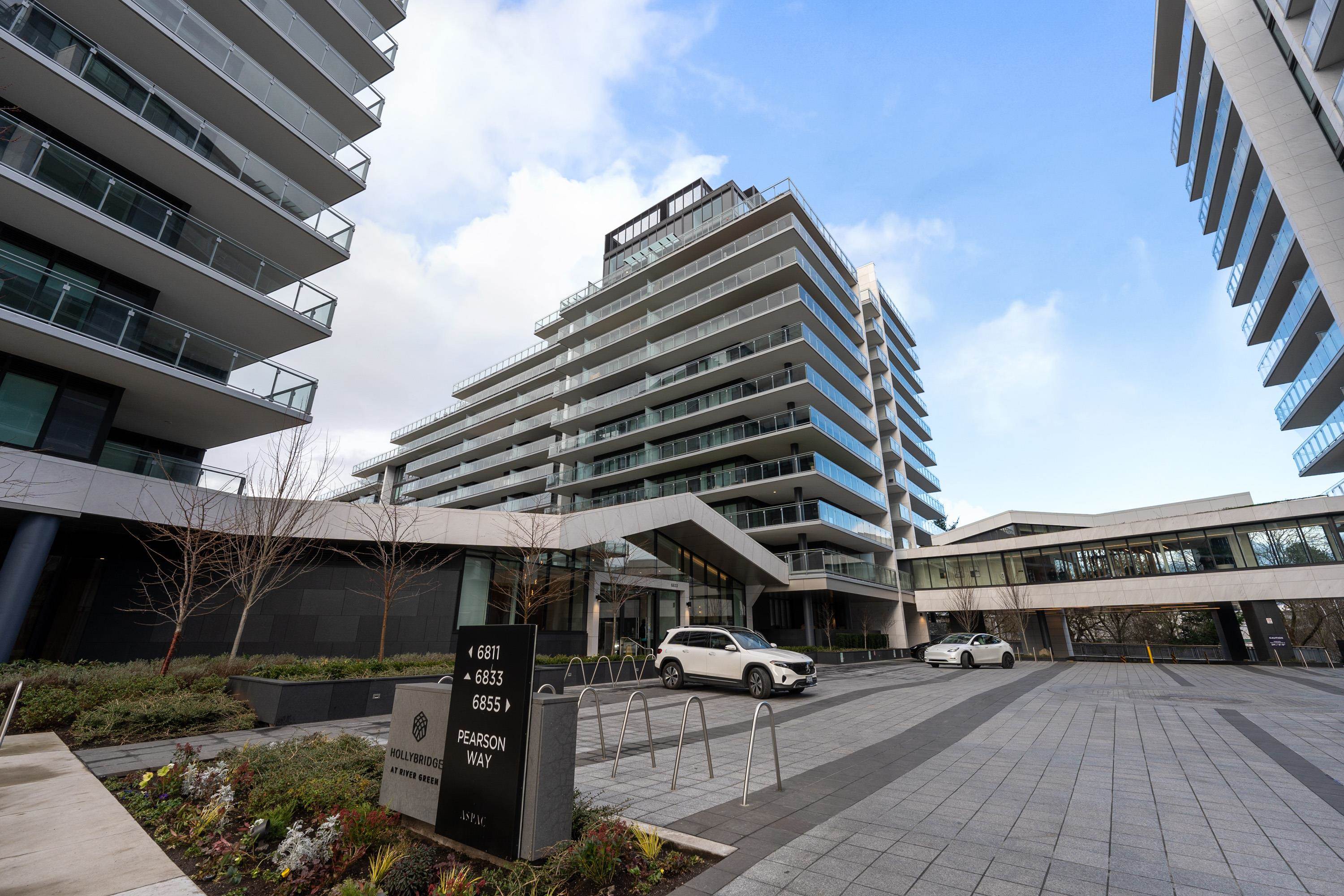 6833 Pearson Way #213, Richmond, BC V7C 0E8