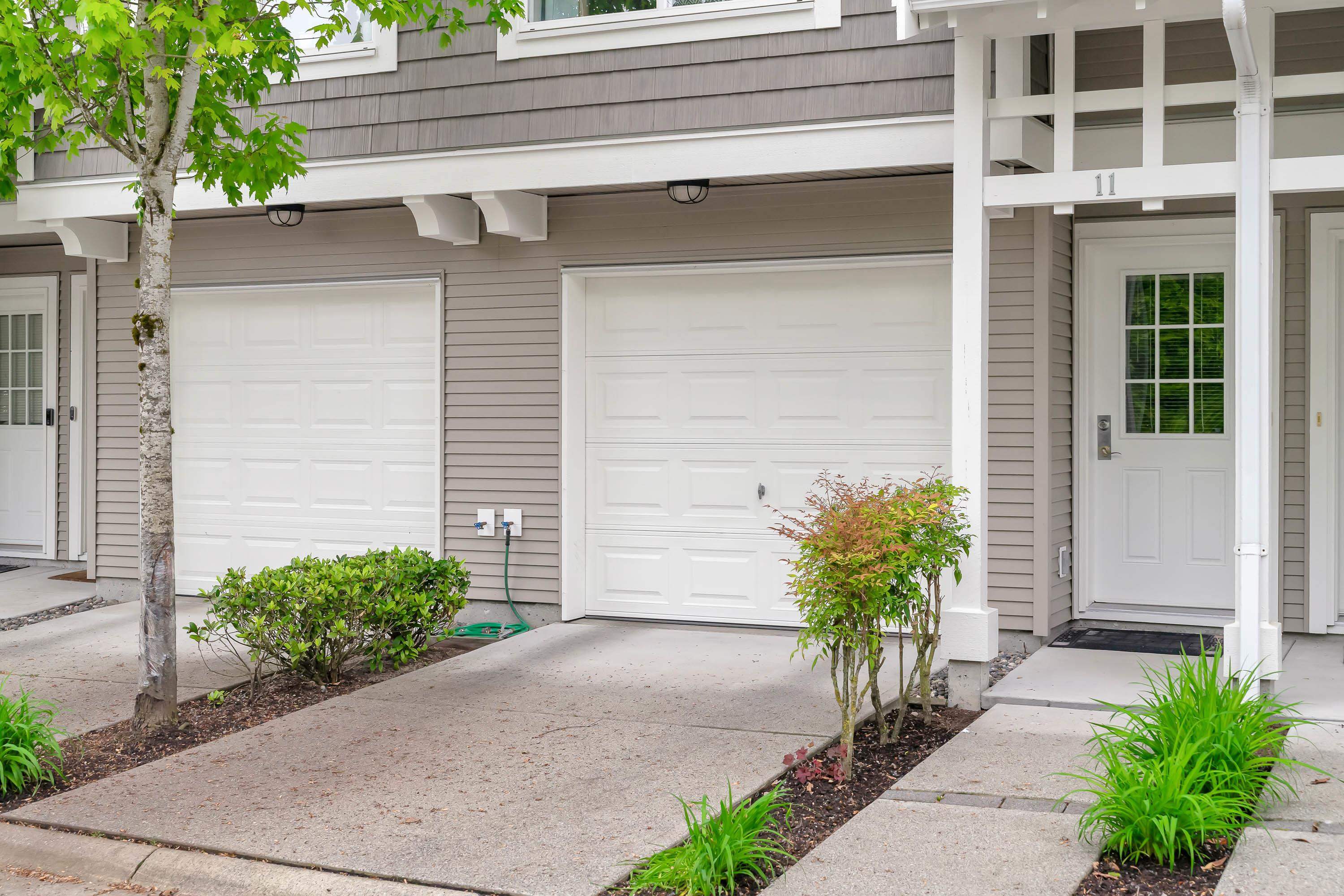 2729 158 Street #11, Surrey, BC V3Z 1P4