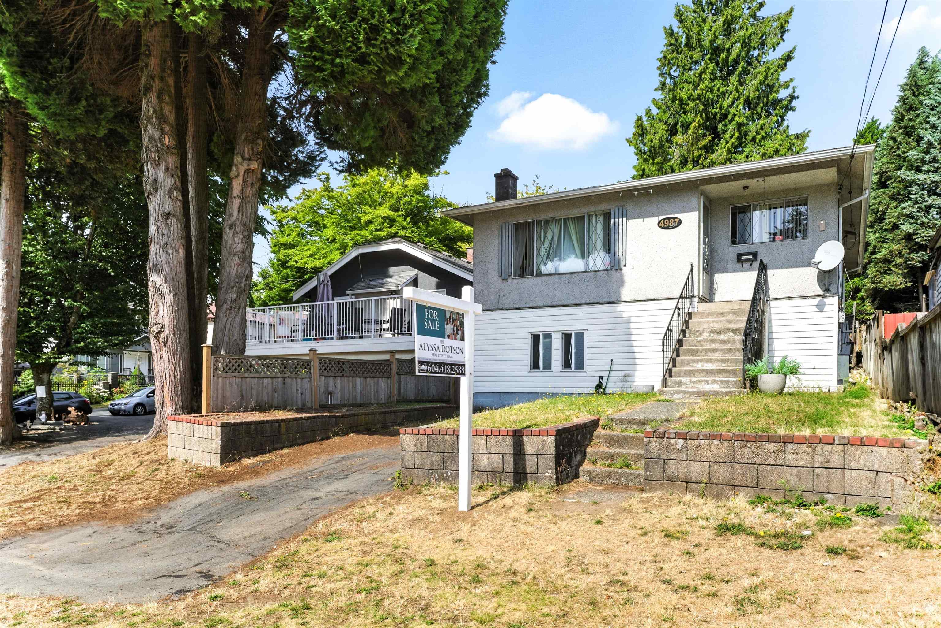 4987 Hoy Street, Vancouver, BC V5R 4N6