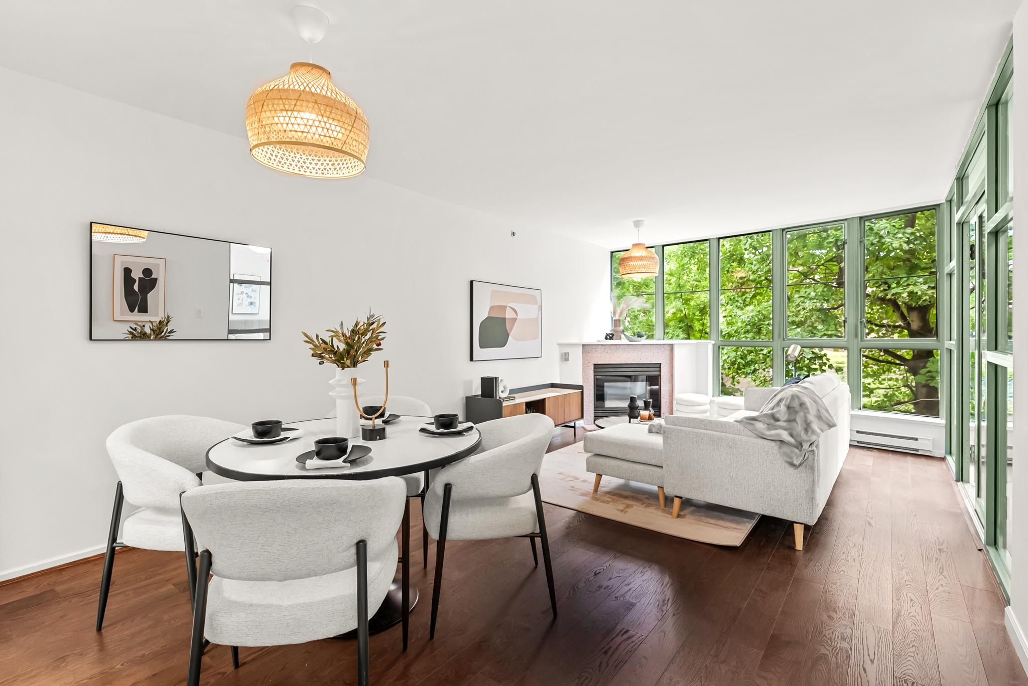 1159 Main Street #301, Vancouver, BC V6A 4B6