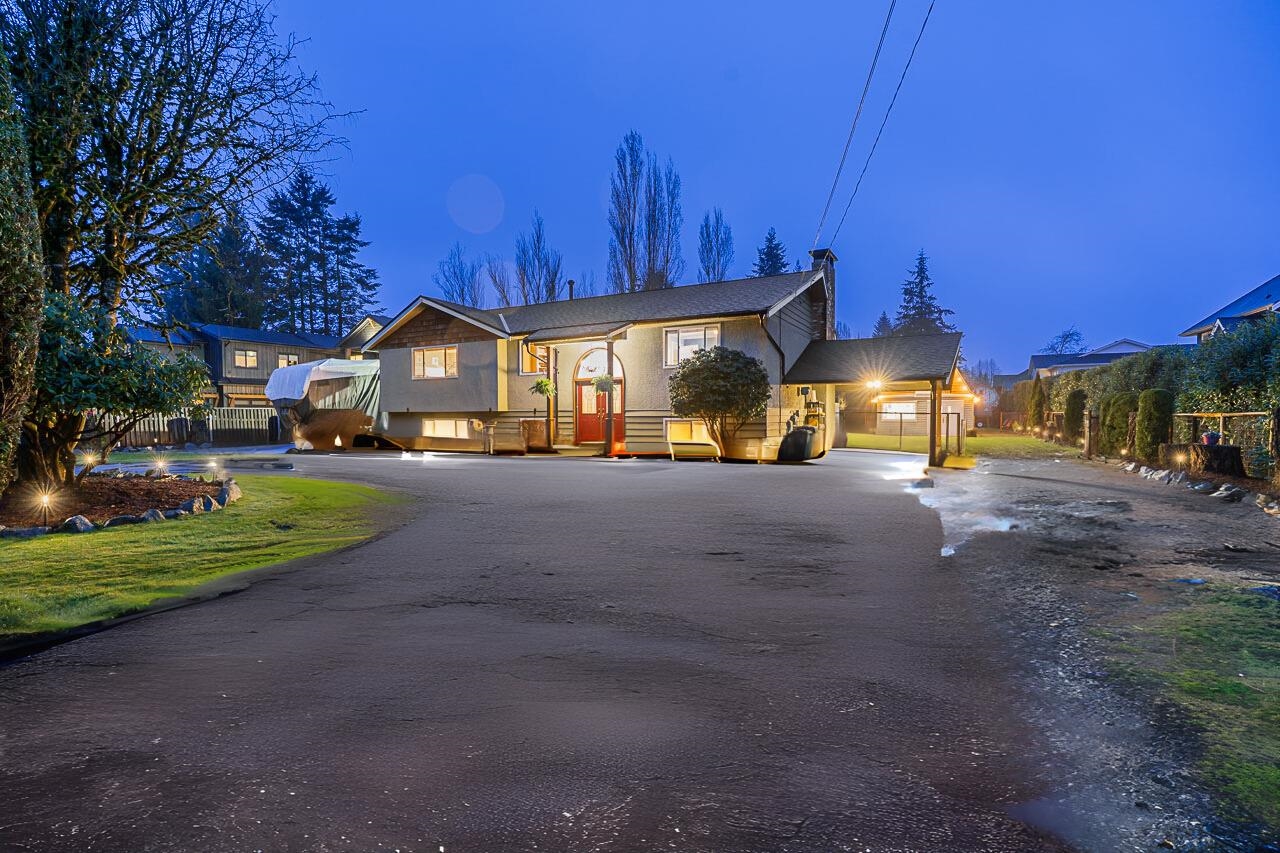 56 Avenue, Langley, BC V2Z 1B8