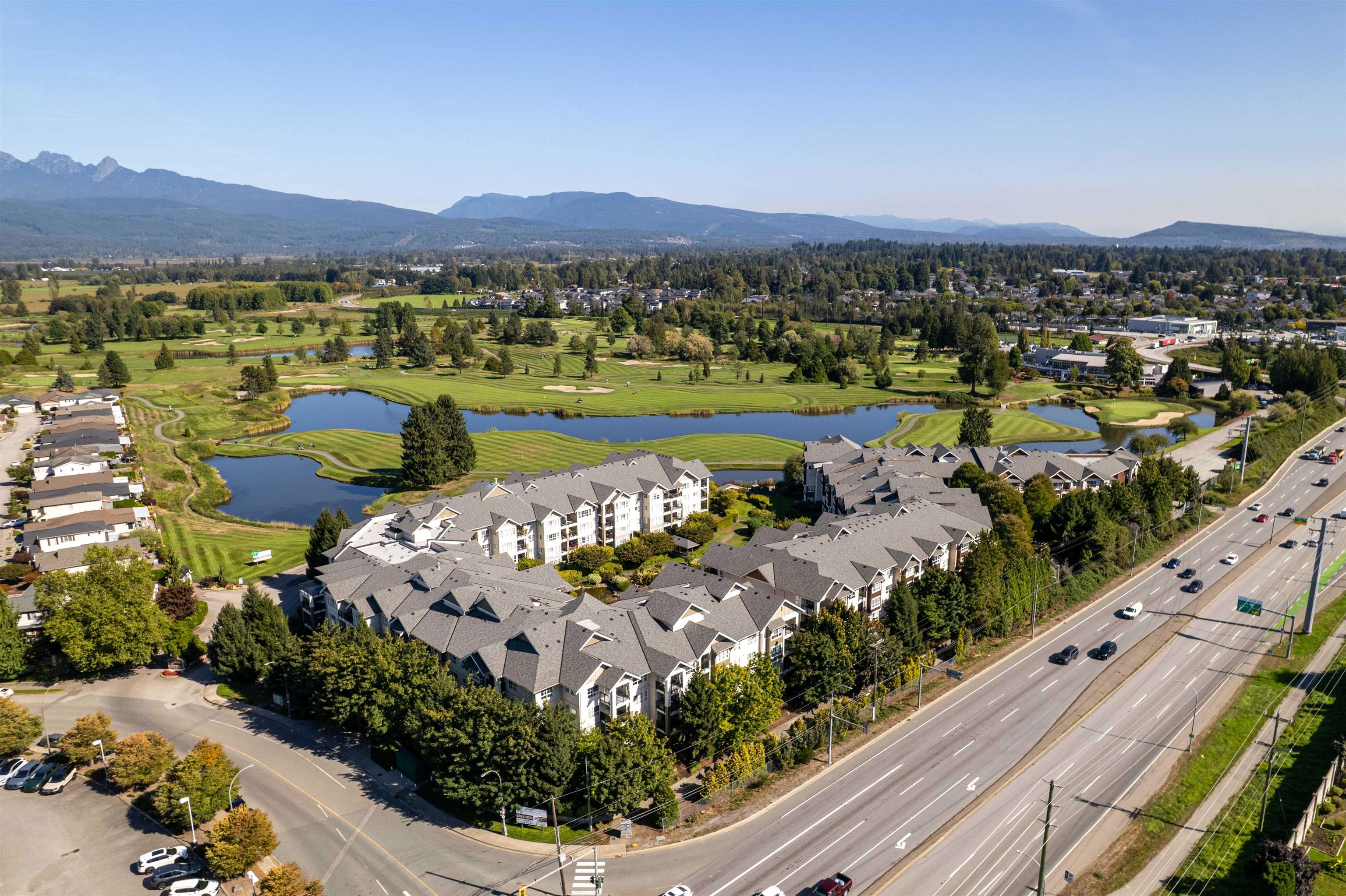 19677 Meadow Gardens Way #113, Pitt Meadows, BC V3Y 0A2
