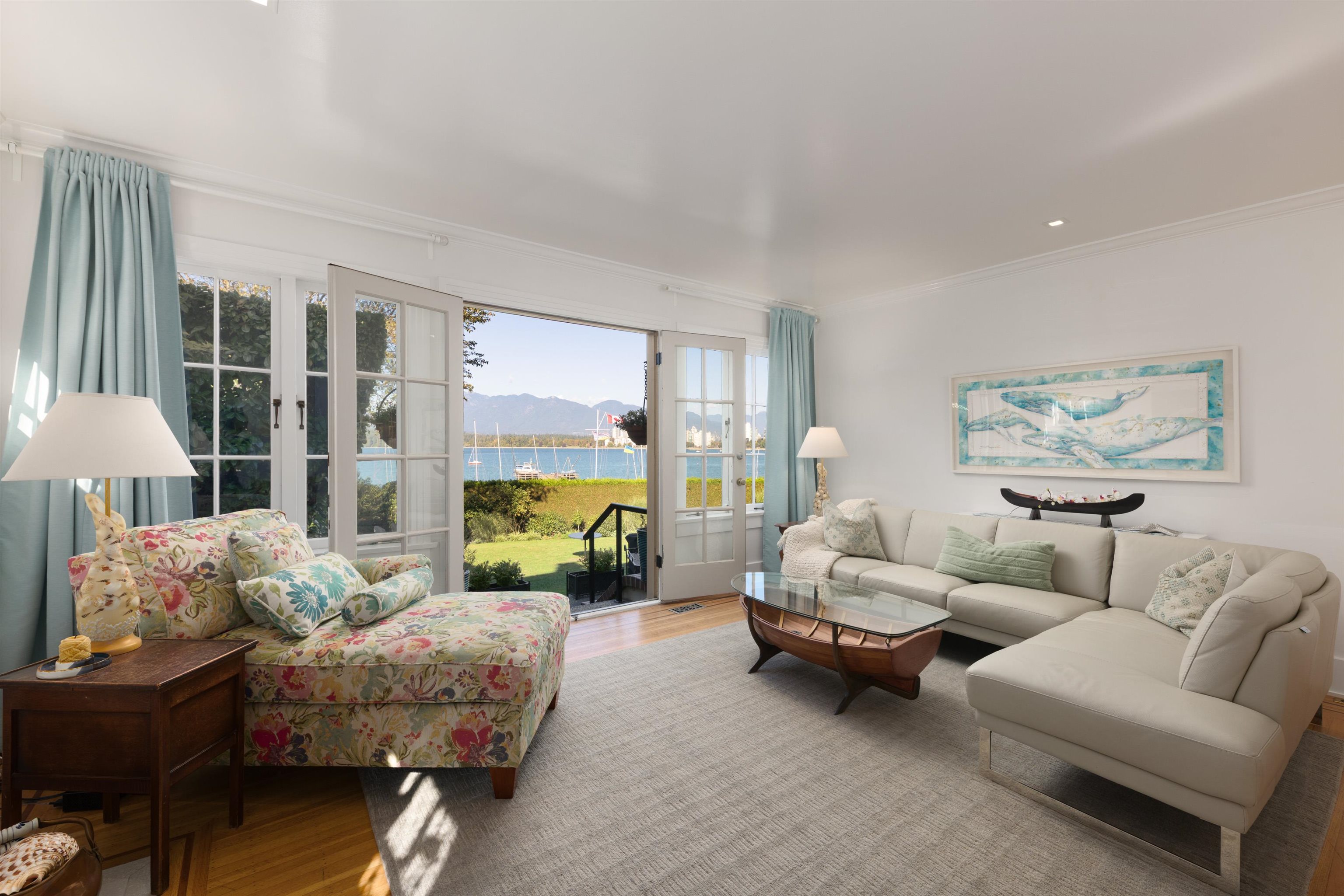 2449 Point Grey Road, Vancouver, BC V6K 1A1