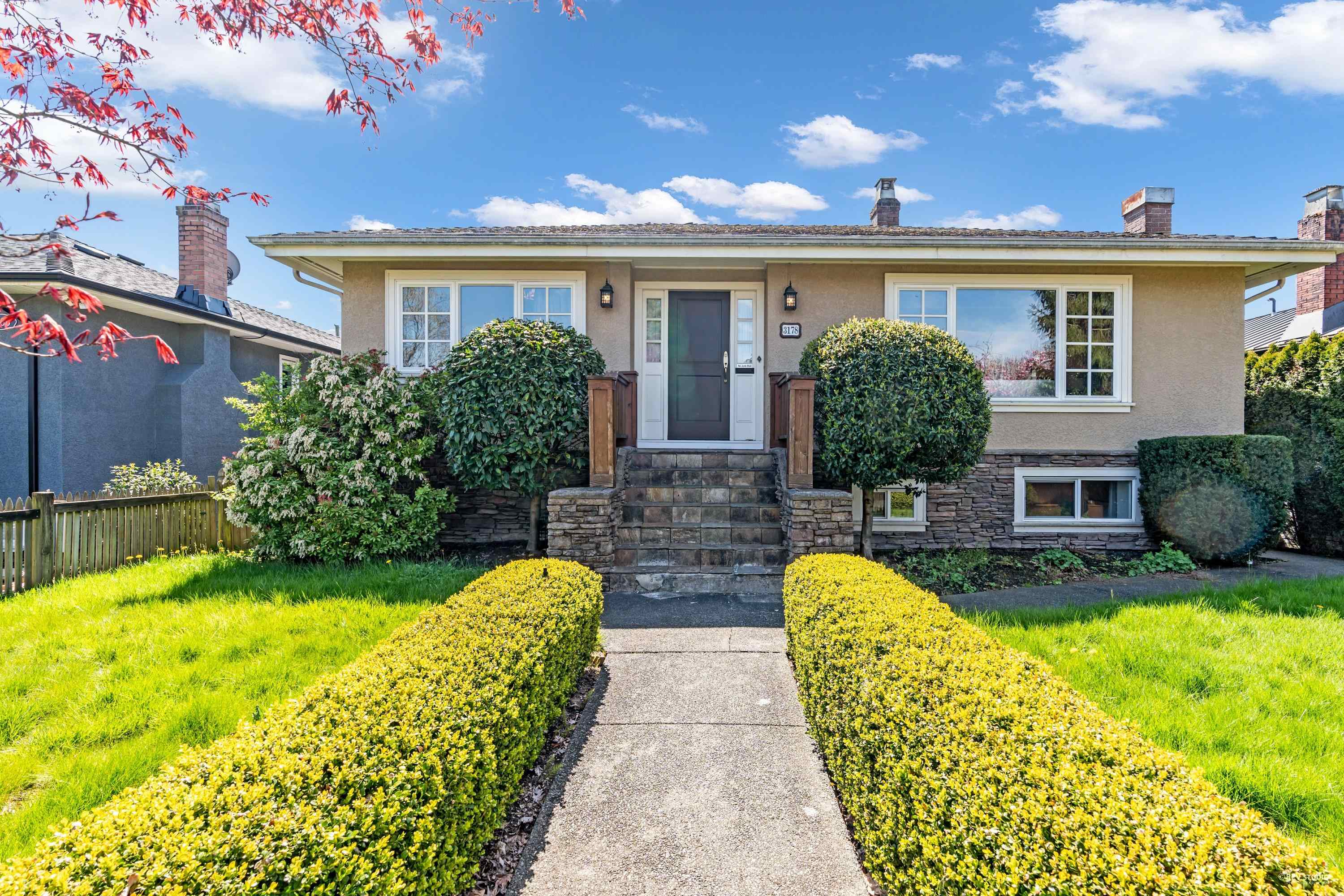 3178 West 16th Avenue, Vancouver, BC V6K 3E1