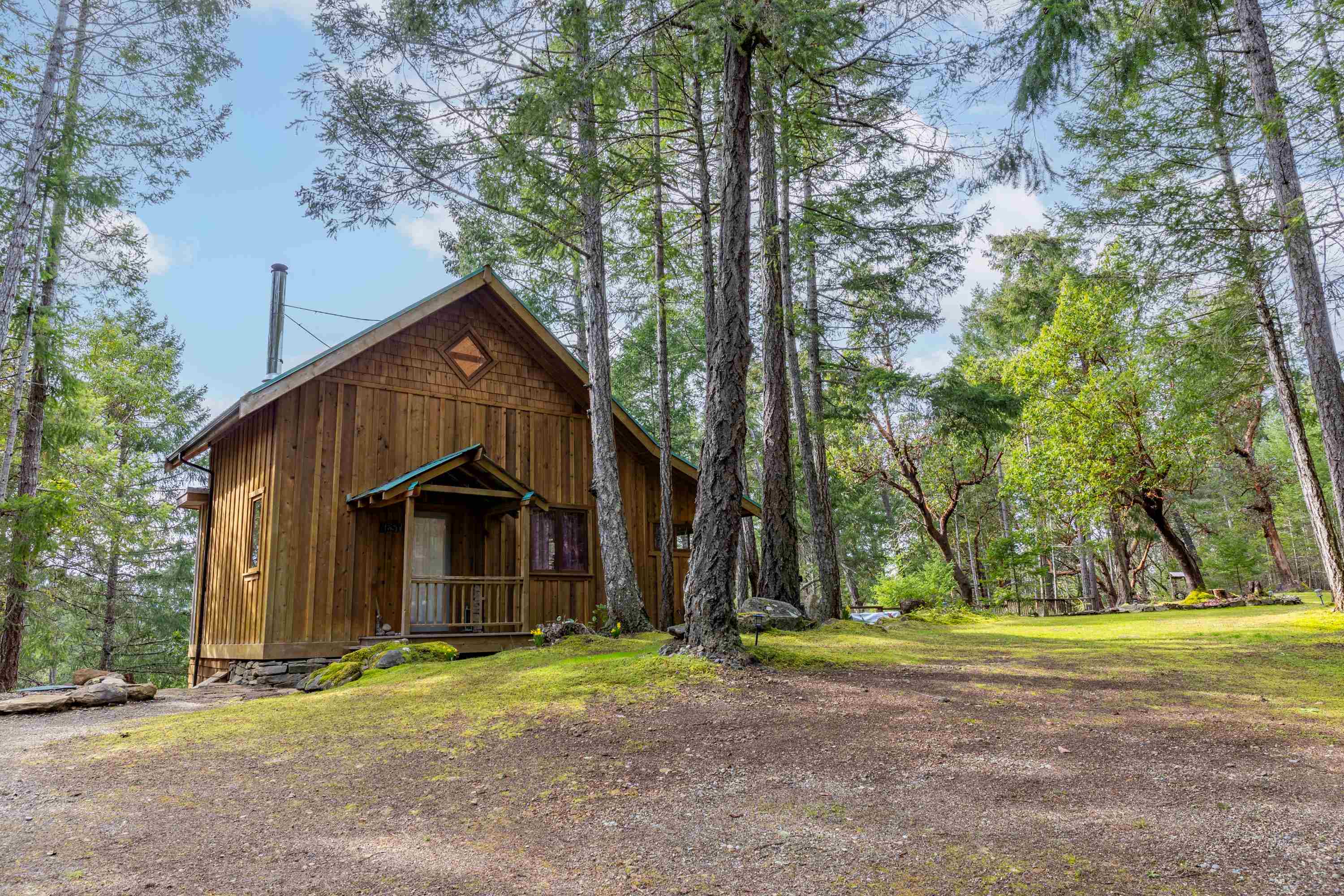 390 Juniper Ln, Galiano Island, BC V0N 1P0