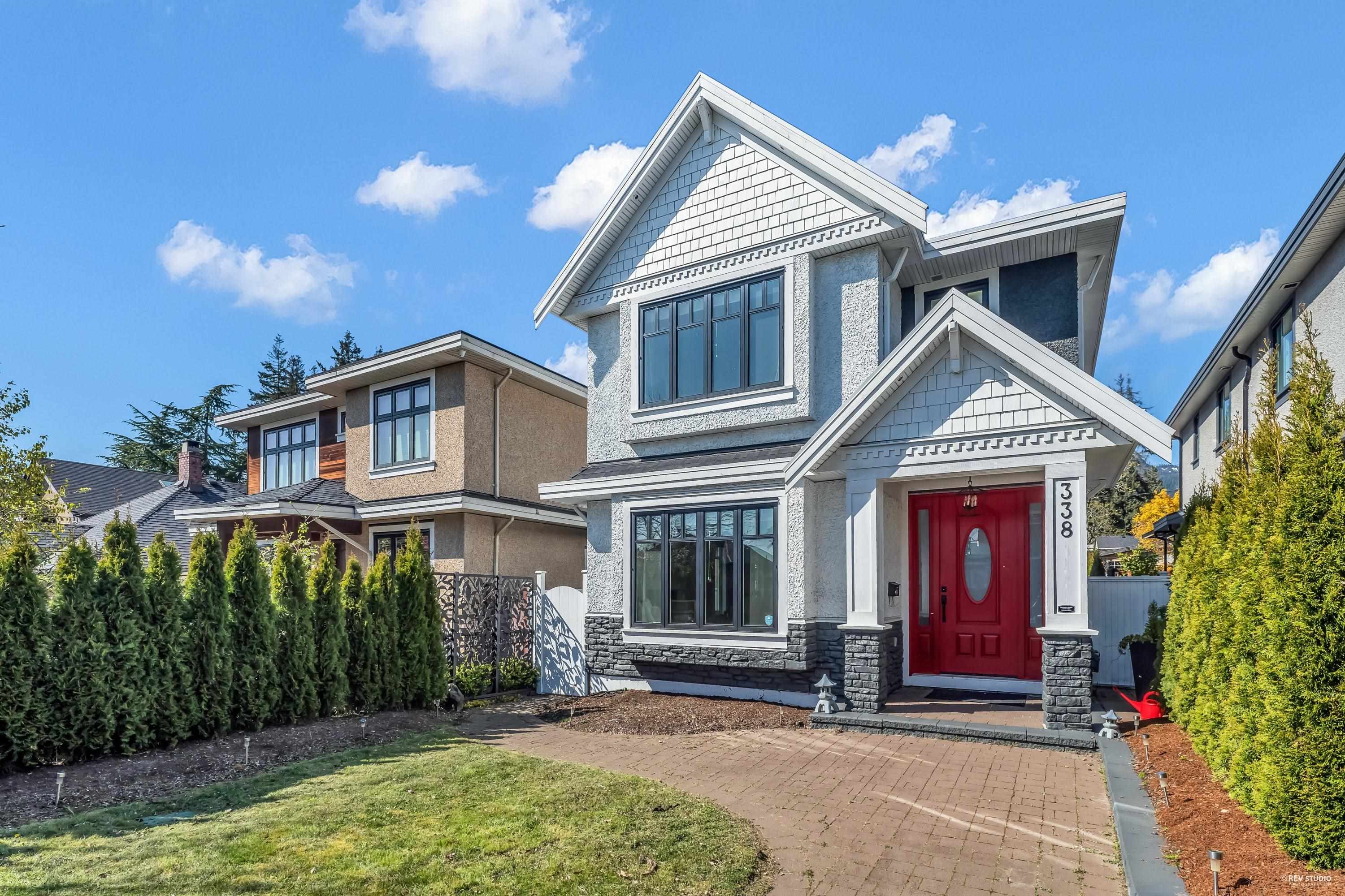 338 West 17th Avenue, North Vancouver, BC V7M 1V8