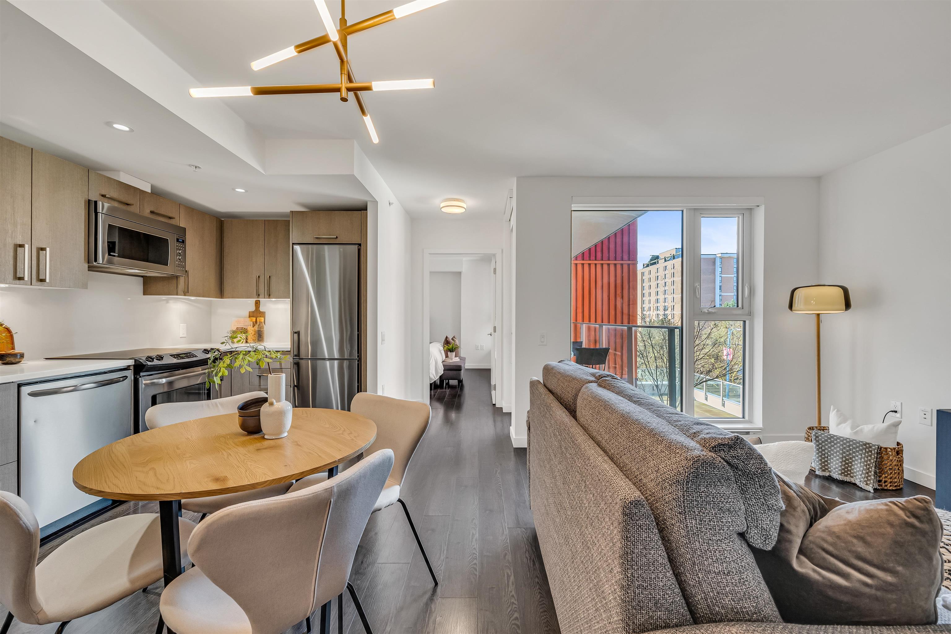 983 East Hastings Street #301, Vancouver, BC V6A 0G9