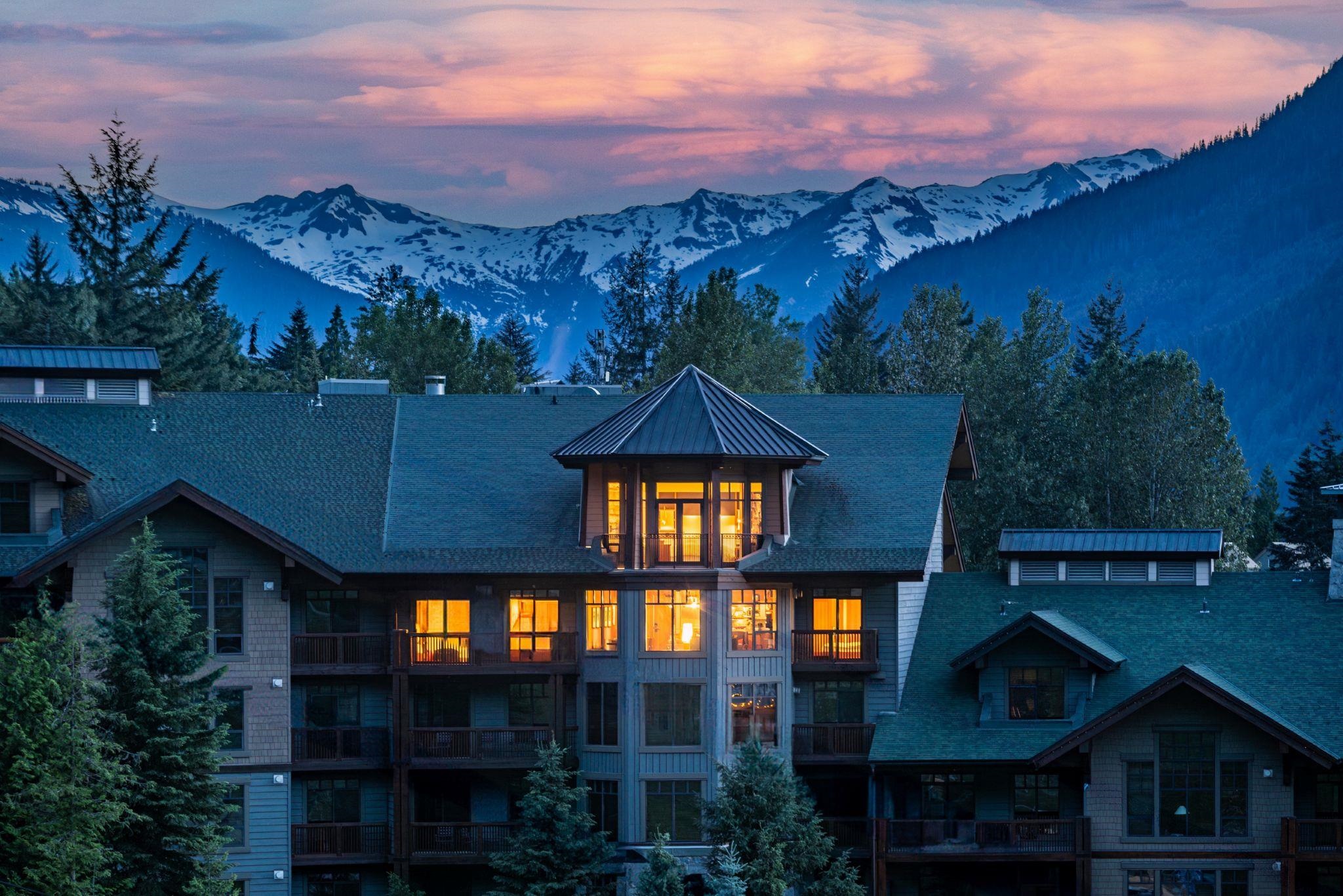 2202 Gondola Way #614, Whistler, BC V8E 0M7