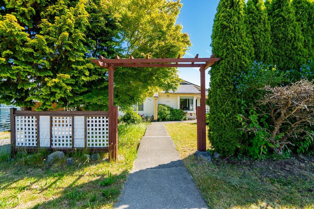 6094 Walker Avenue, Burnaby, BC V5E 3B4
