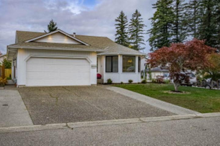 45169 Cumberland Avenue, Chilliwack, BC V2R 3E5