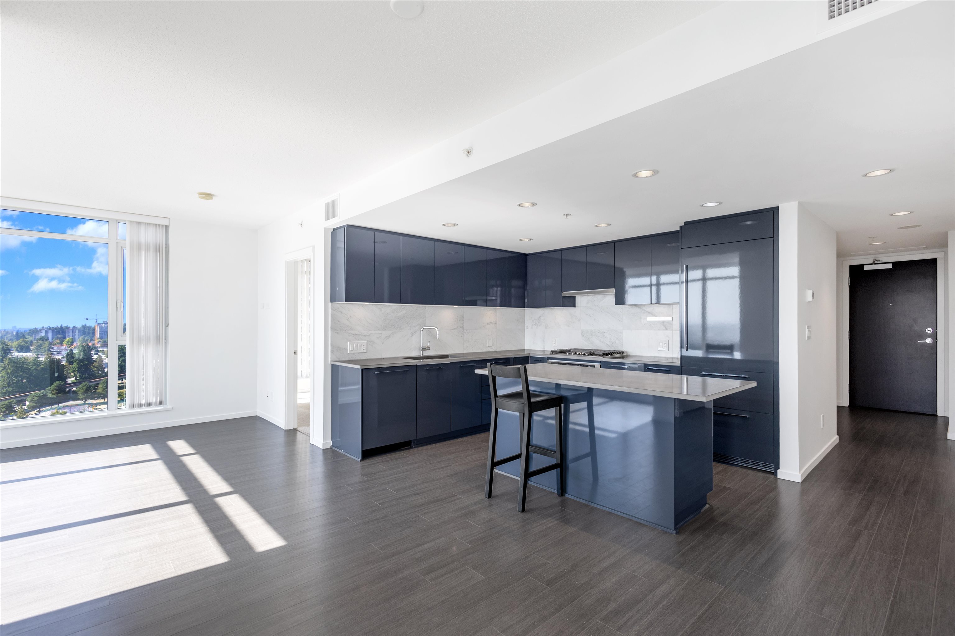 6700 Dunblane Avenue #1701, Burnaby, BC V5H 0J3