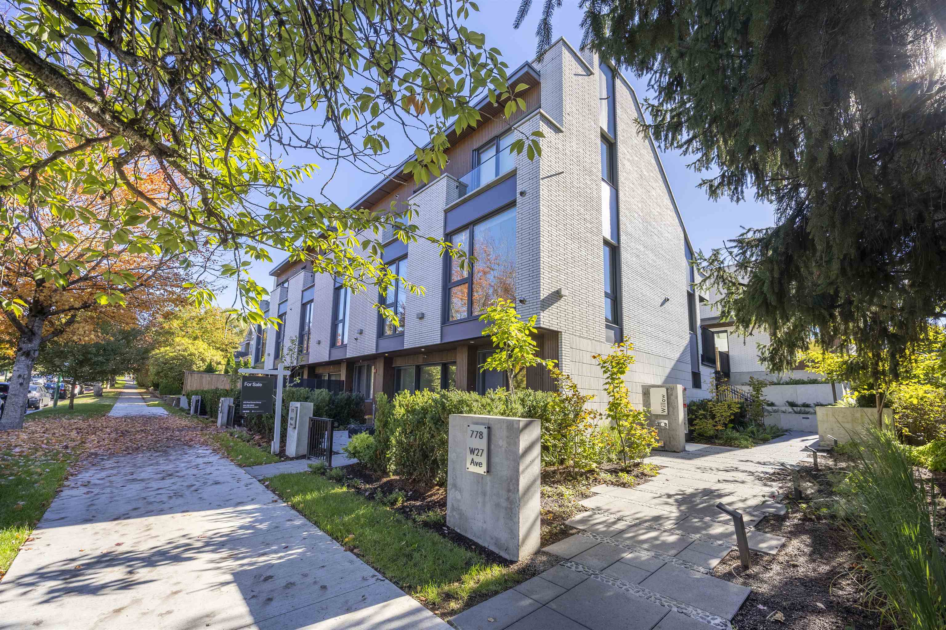 778 East 27th Avenue #203, Vancouver, BC V5V 2K9