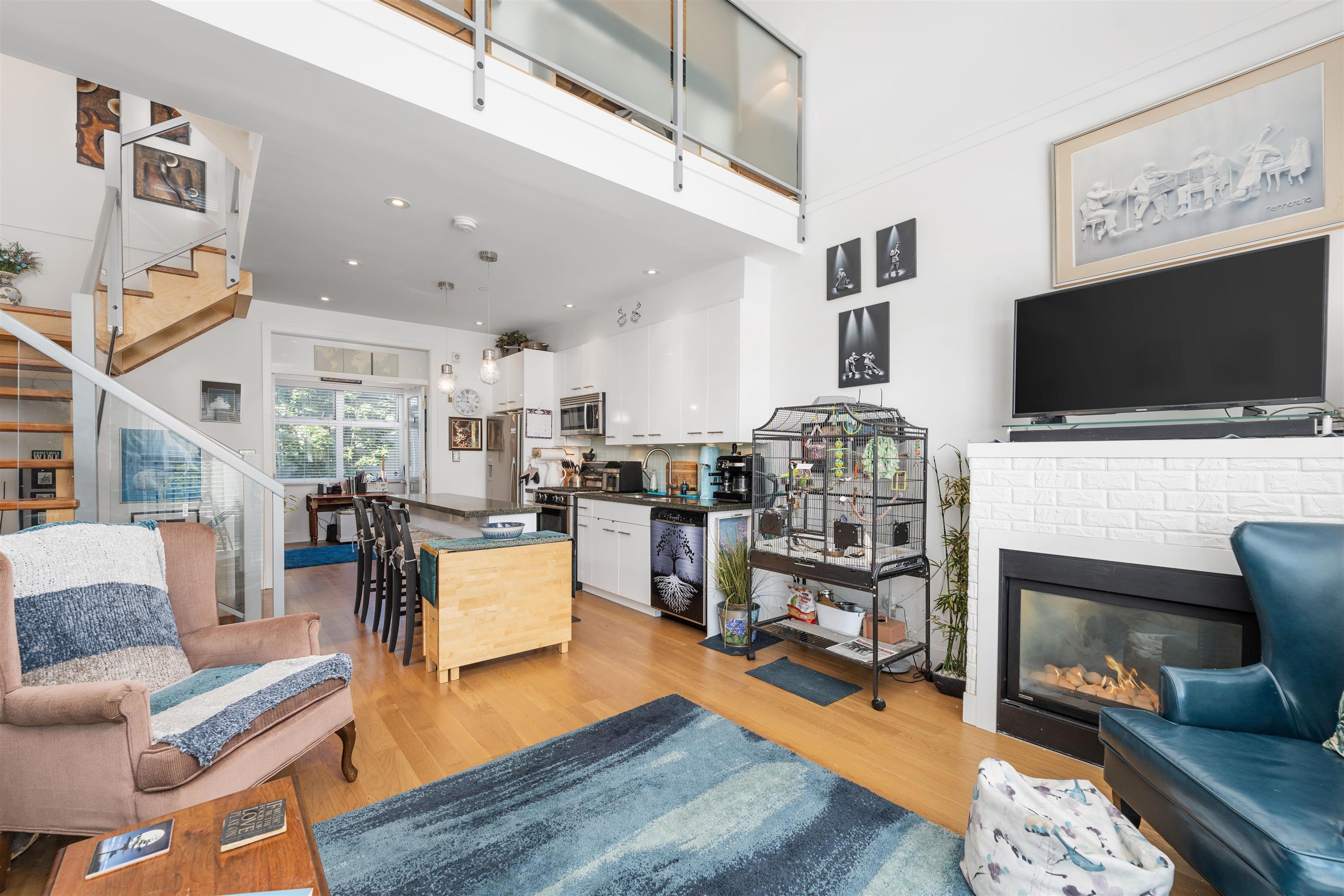 3993 Chatham Street #5, Richmond, BC V7E 2Z6