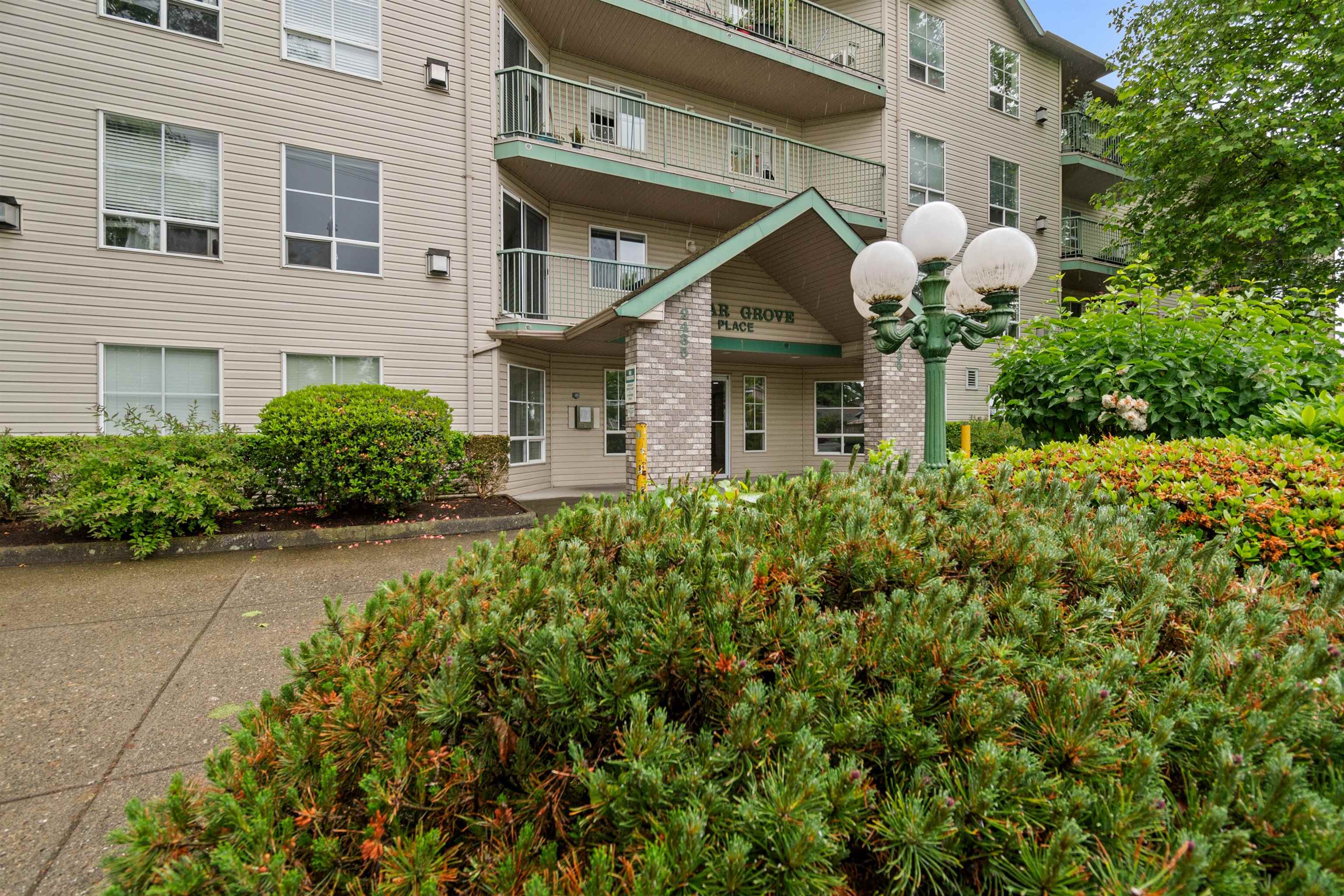 2435 Center Street #107, Abbotsford, BC V2T 2N4