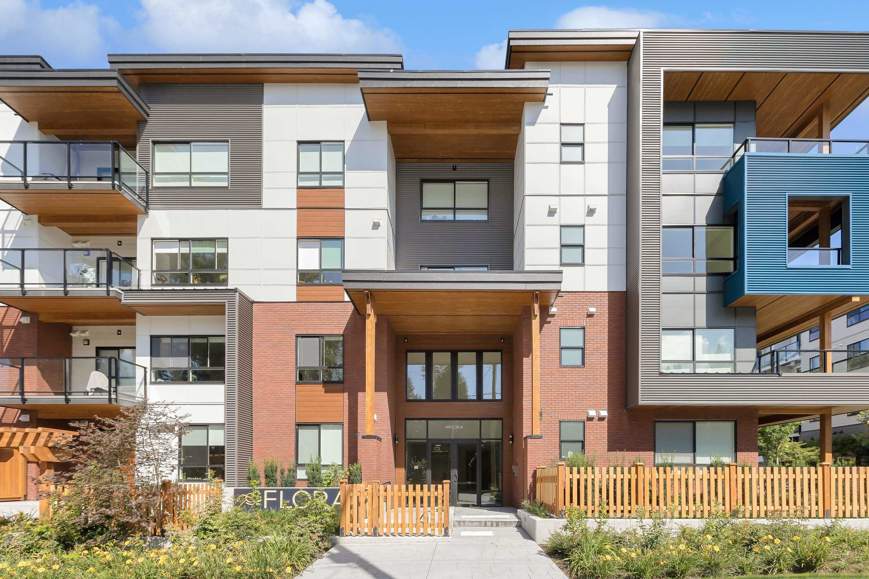 20286 72b Avenue #411, Langley, BC V2Y 1T9