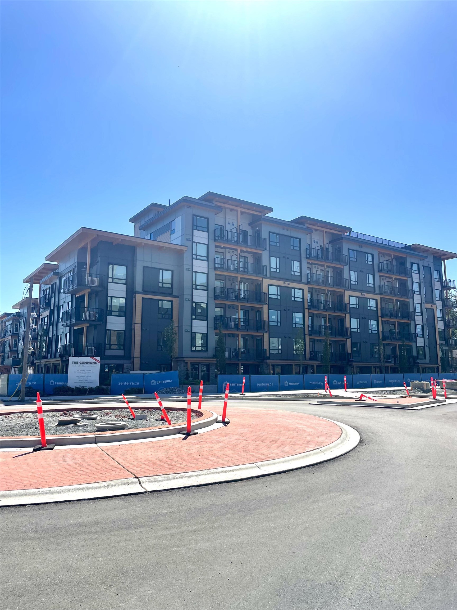 8233 208b St A619, Langley, BC V2V 0V0