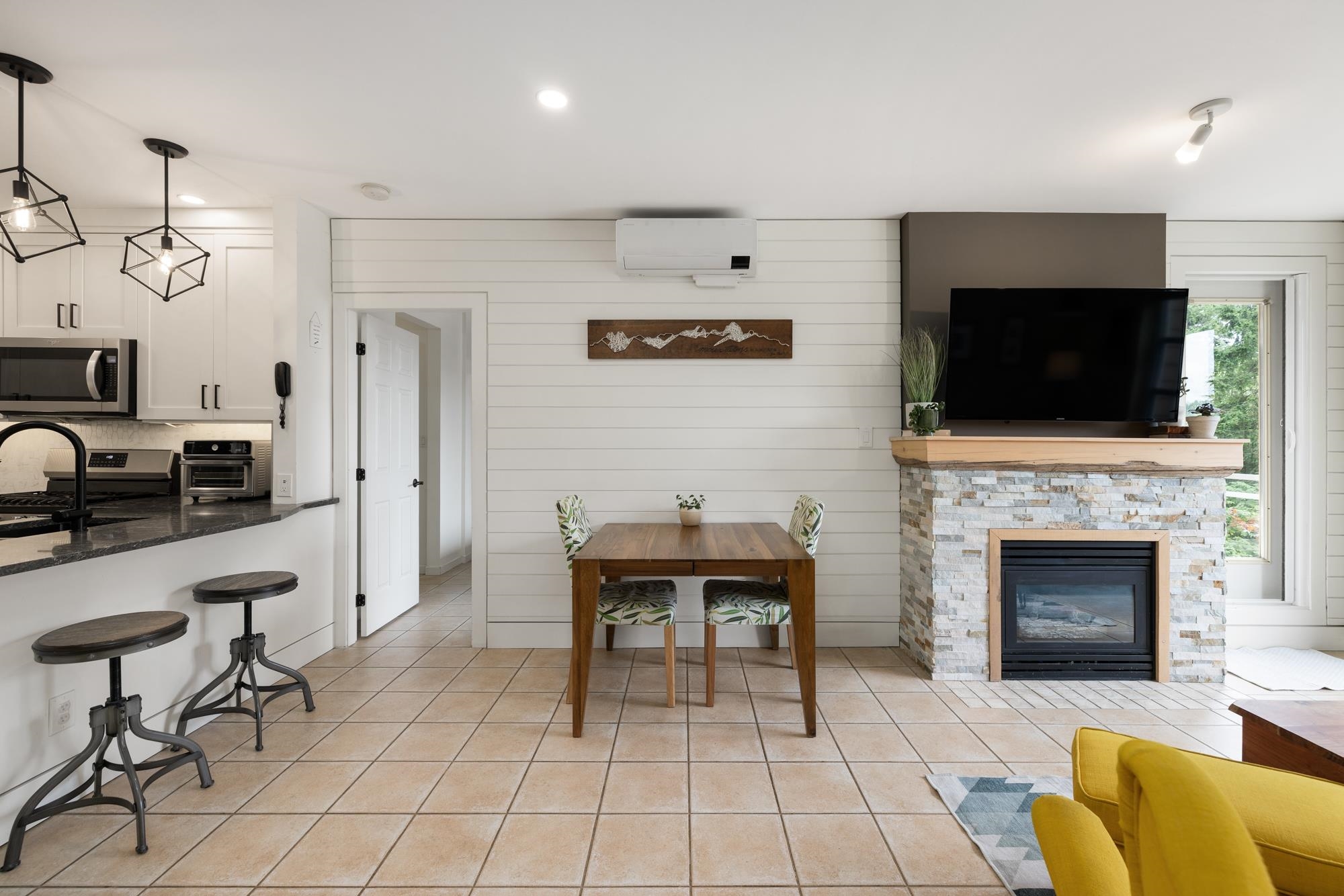 3629 Deercrest Drive #unit 219, North Vancouver, BC V7G 2S9