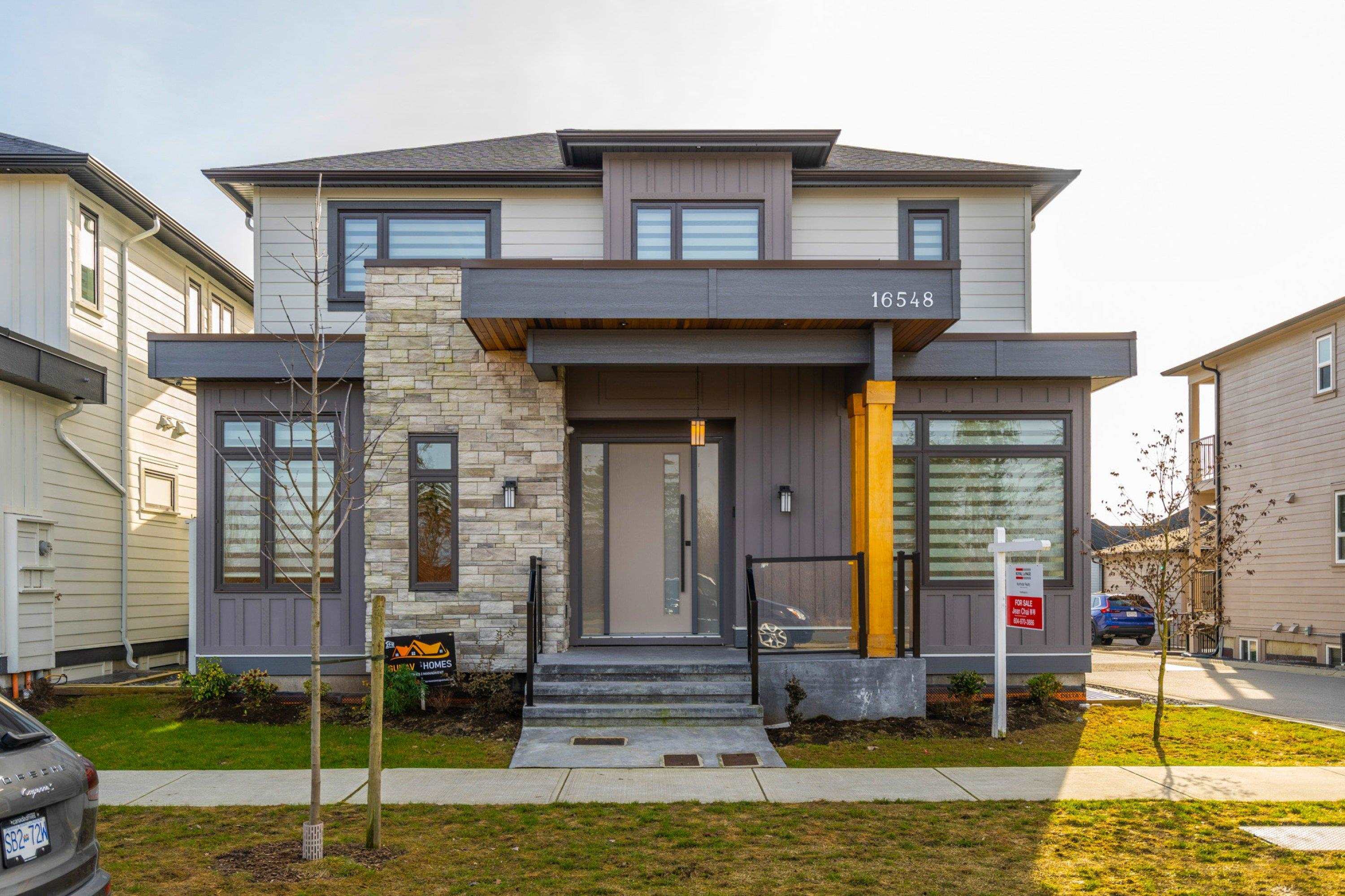 22 Avenue, Surrey, BC V3Z 0V6