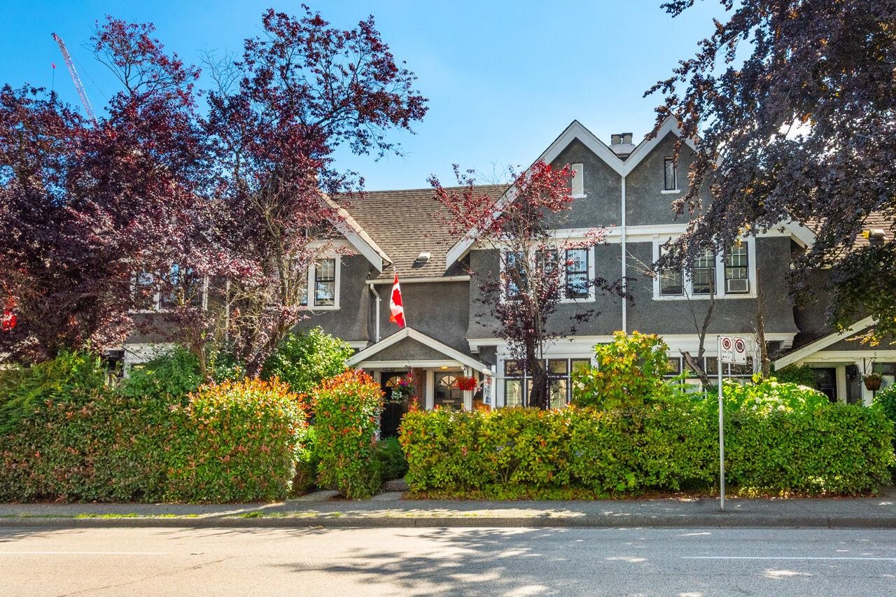 2640 Hemlock Street, Vancouver, BC V6H 2V5