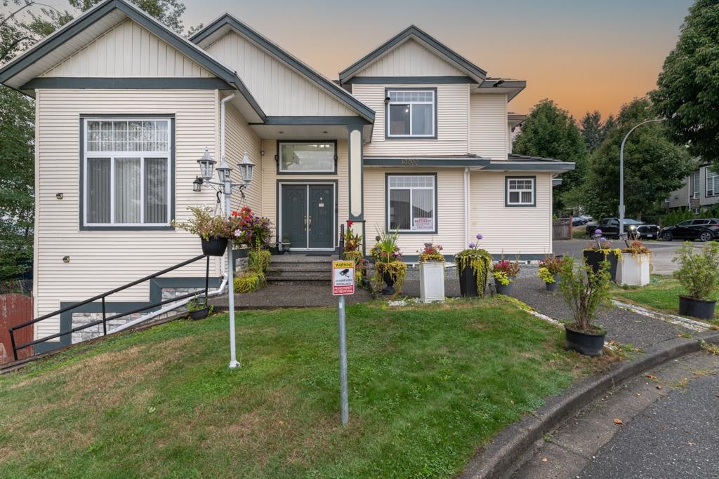 67b Avenue, Surrey, BC V3S 0T3