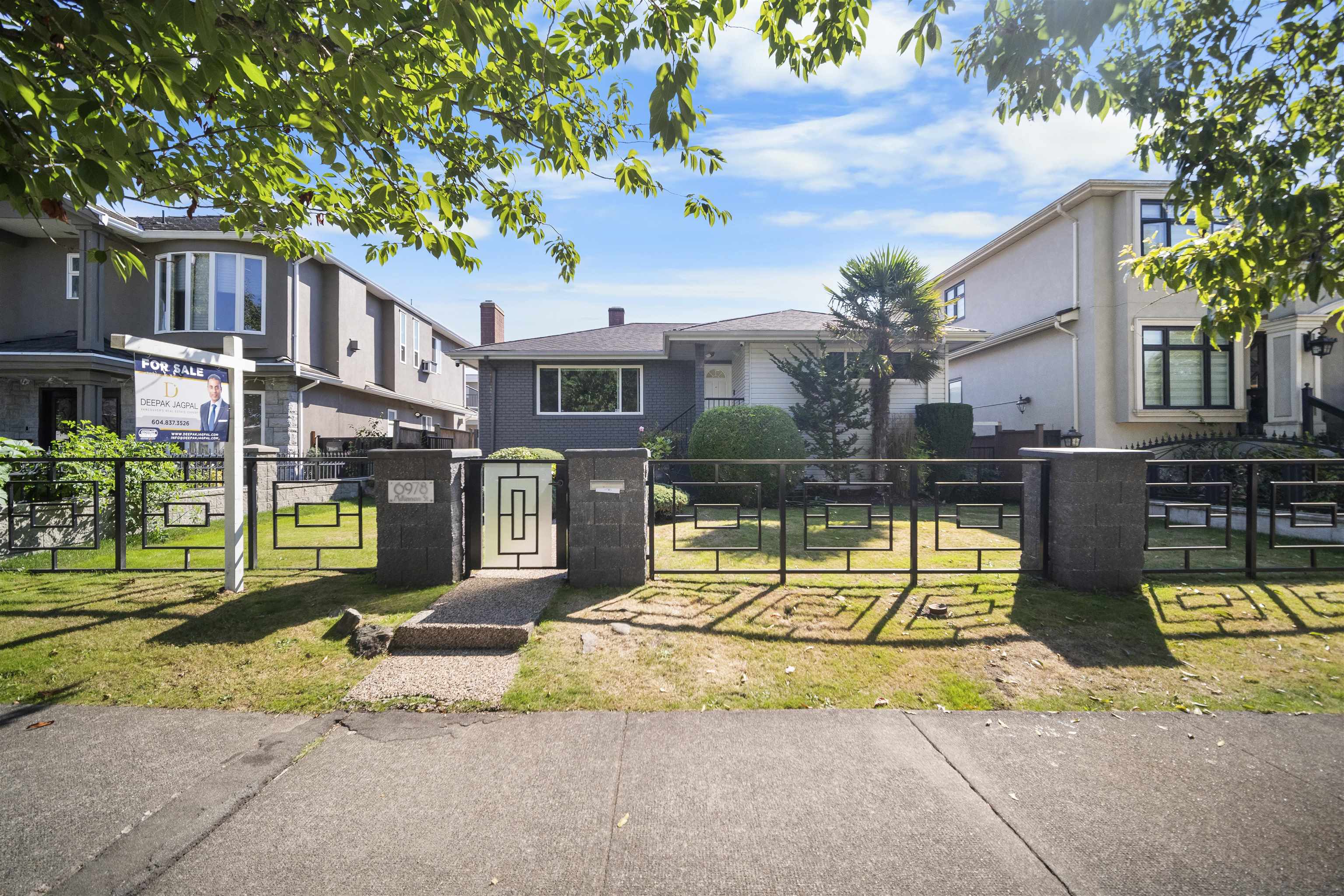 6978 Mckinnon Street, Vancouver, BC V5S 3G5