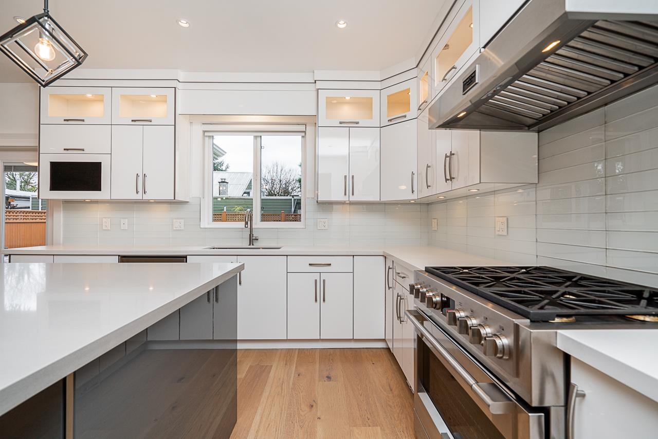 52 Avenue, Delta, BC V4K 2C5