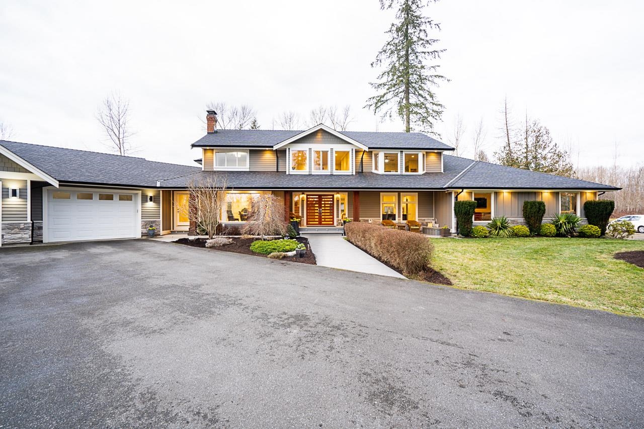 40 Avenue, Langley, BC V3Z 1N4