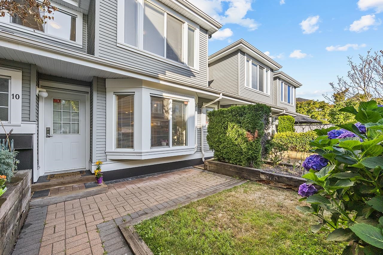 7370 Stride Avenue #10, Burnaby, BC V3N 5E6