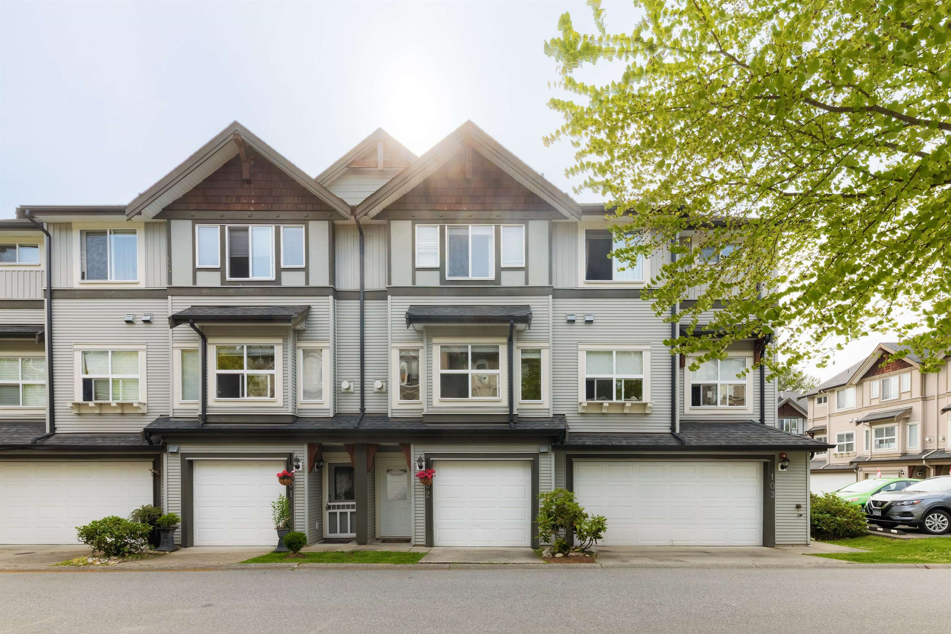 1055 Riverwood Gate #102, Port Coquitlam, BC V3B 8C3
