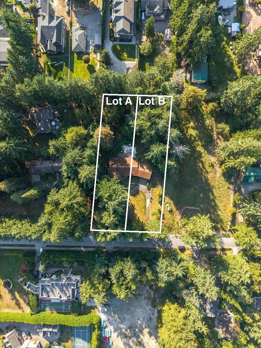 2451 141 Street, Surrey, BC V4P 2E5