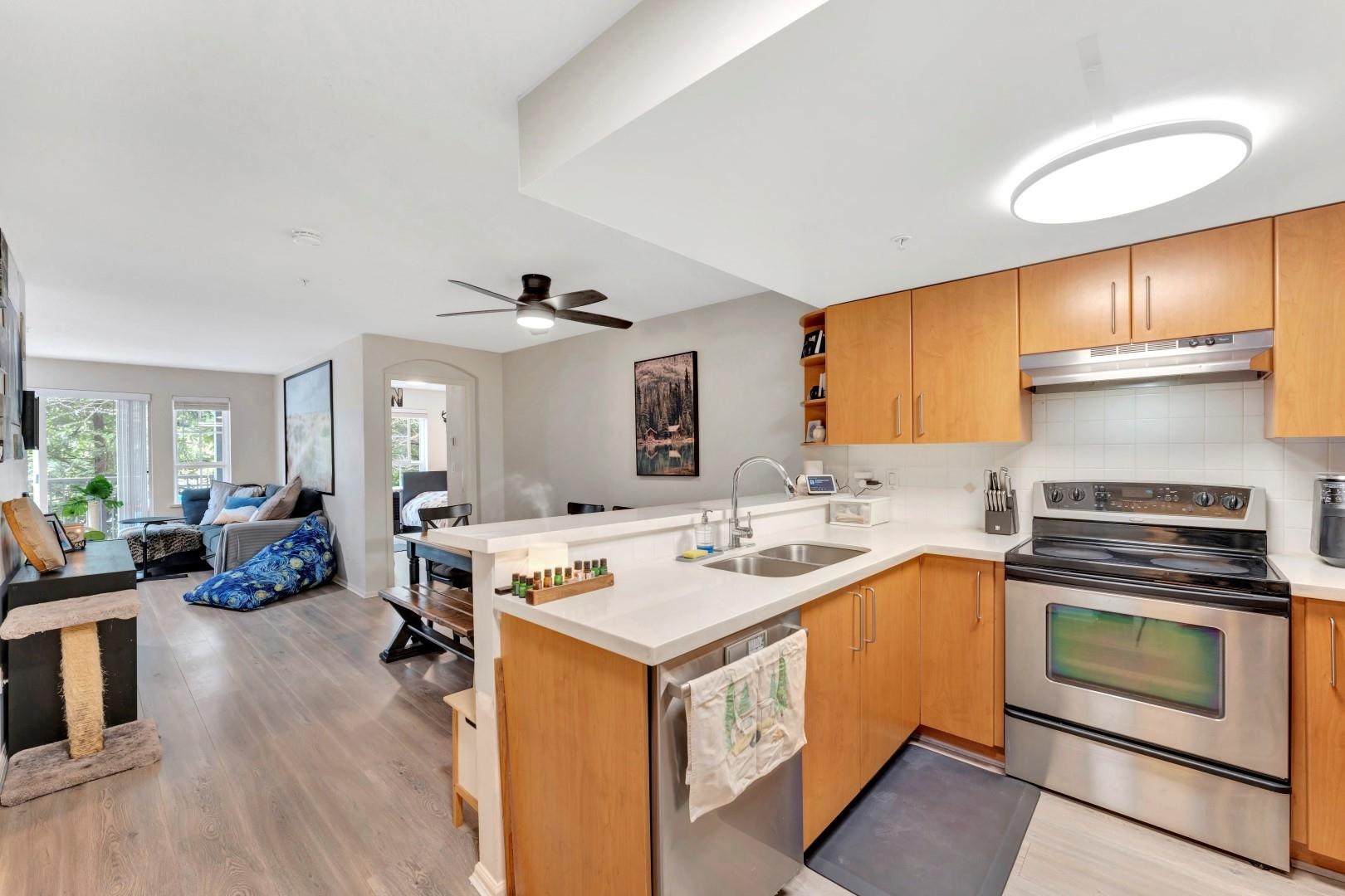 3388 Morrey Court #213, Burnaby, BC V3J 7Y5