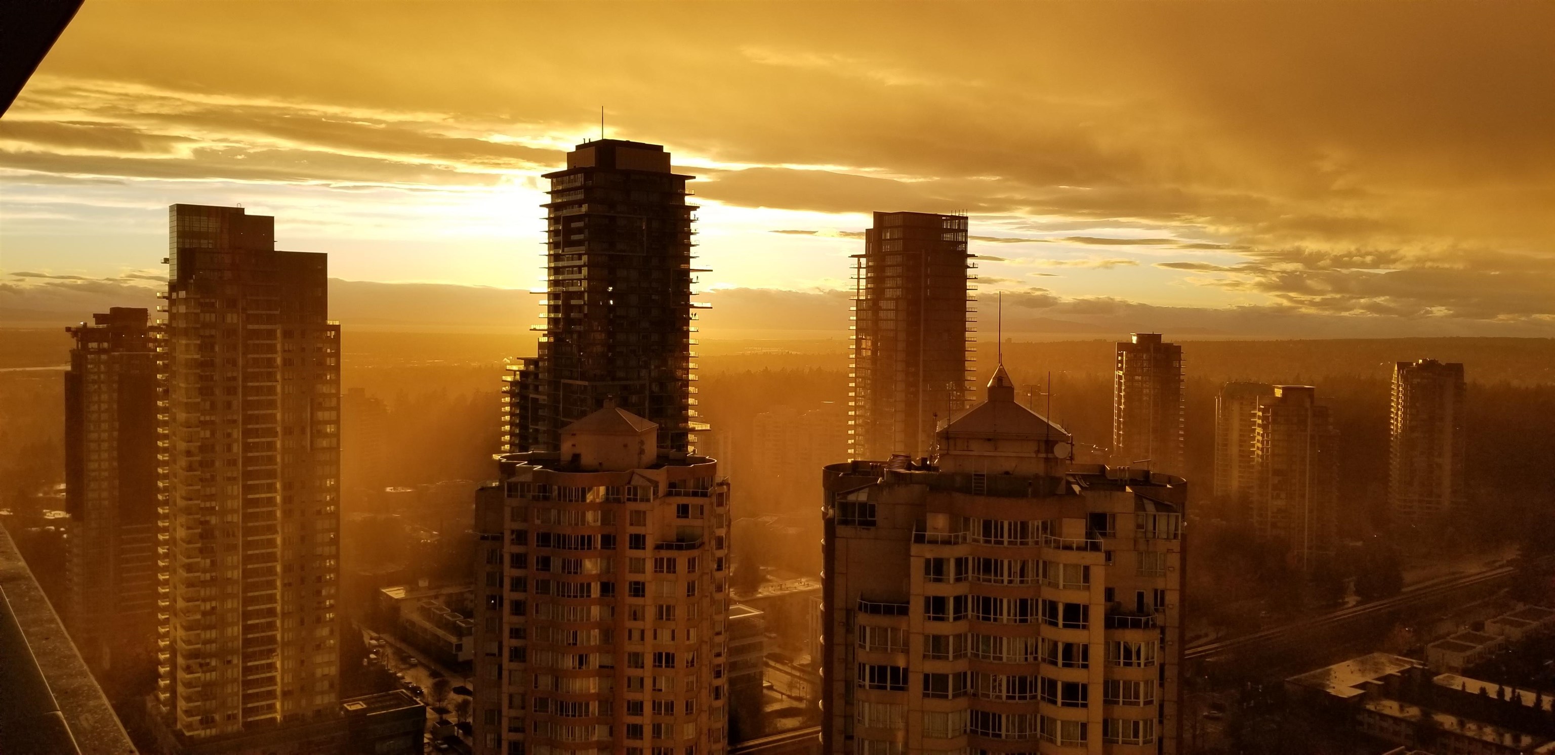 6098 Station Street #3706, Burnaby, BC V5H 0H4