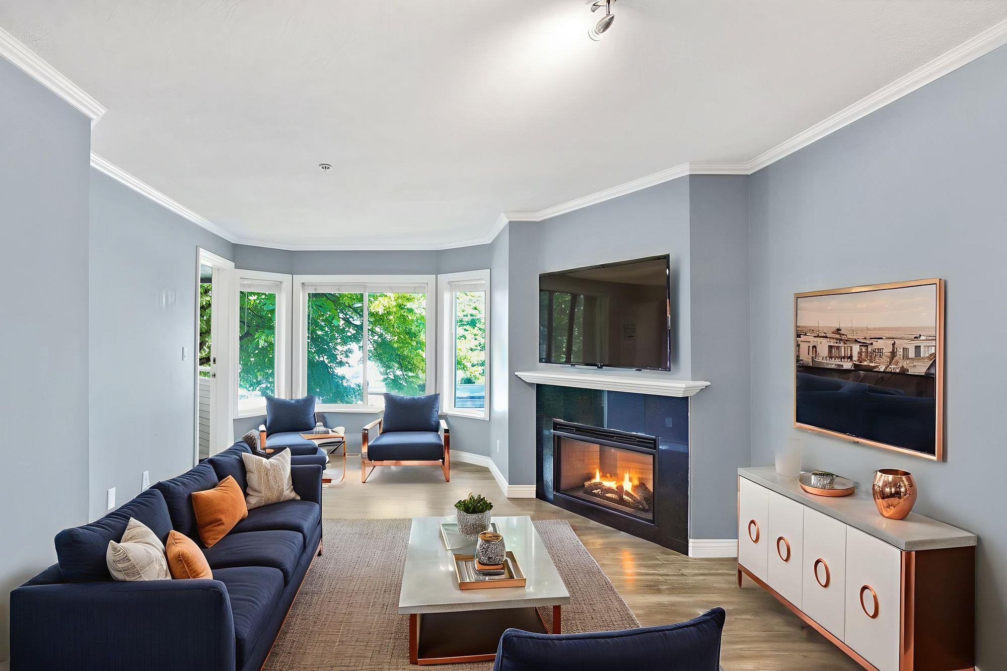 12110 80 Avenue #212, Surrey, BC V3W 0V2