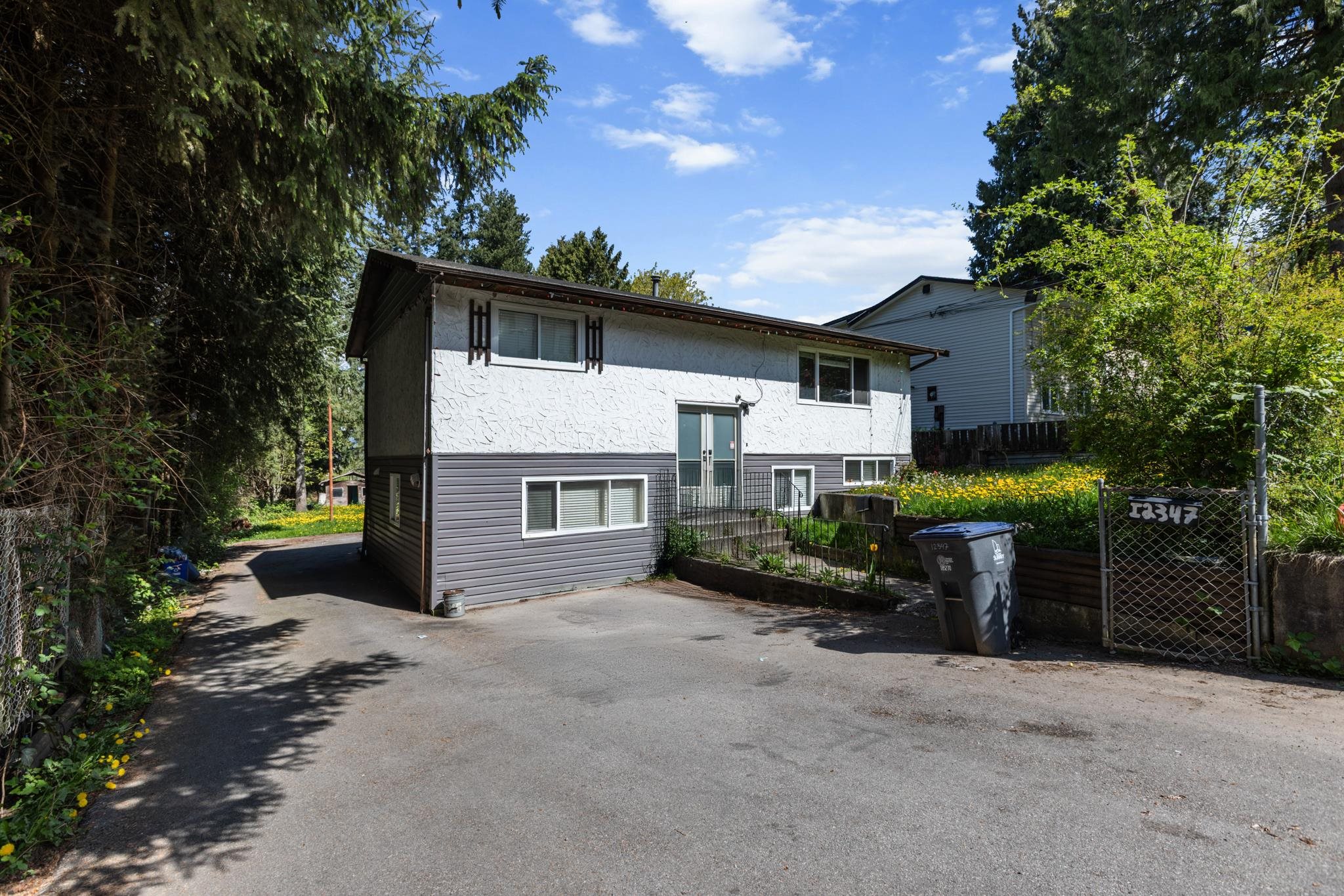 103a Avenue, Surrey, BC V3V 3H1