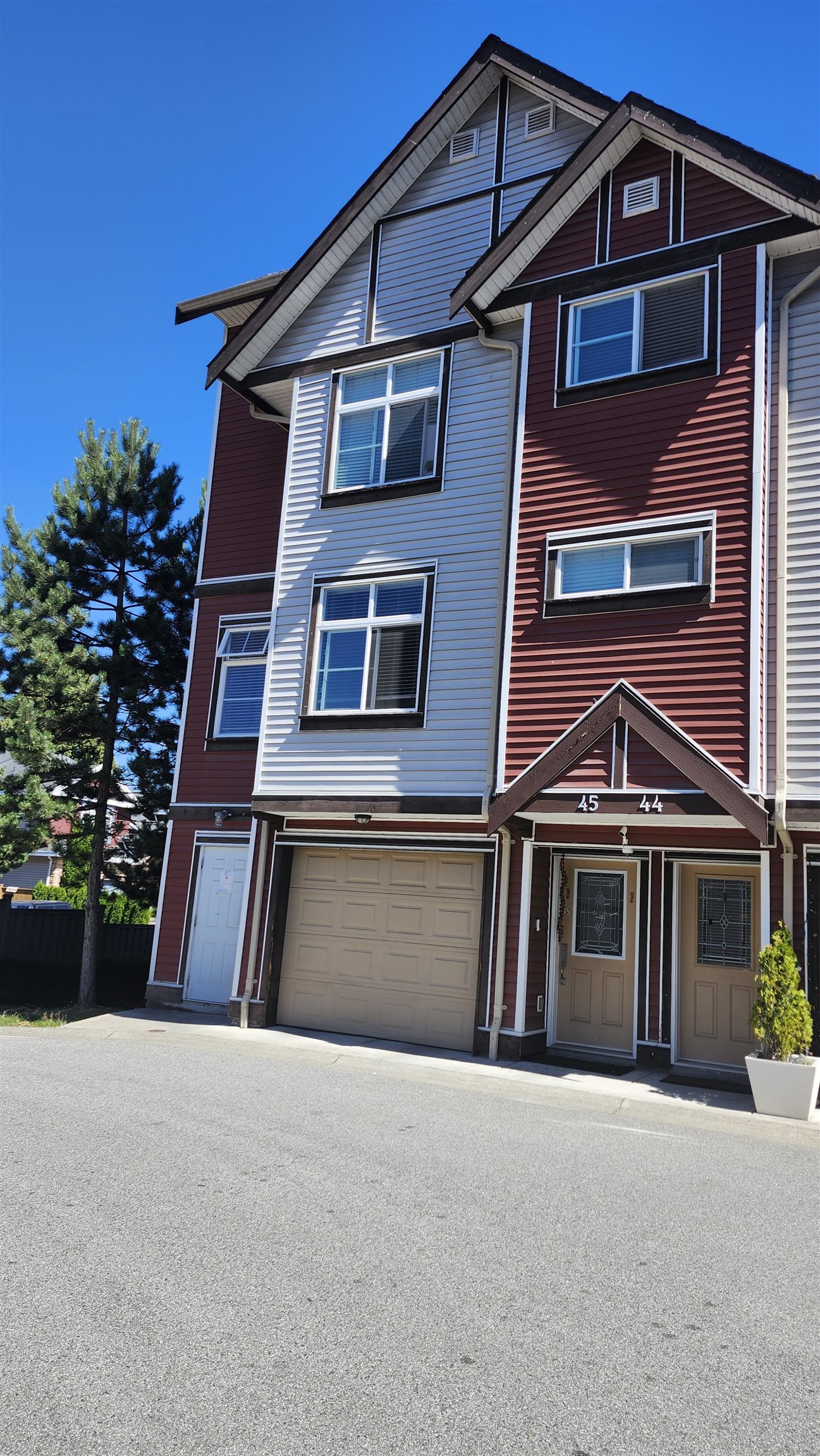9405 121 Street #45, Surrey, BC V3V 0A9